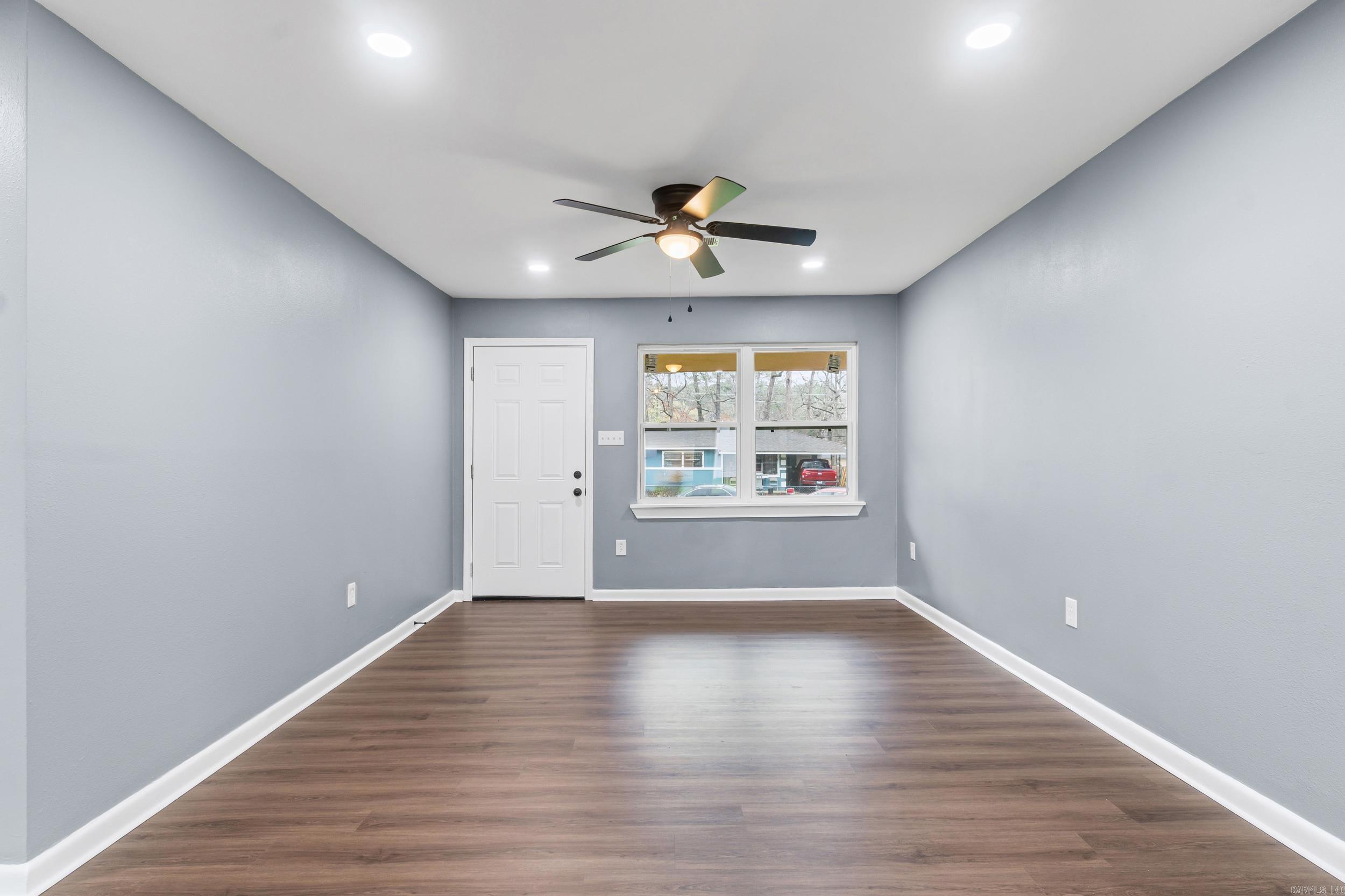 7025 Fairfield Dr  Little Rock, AR