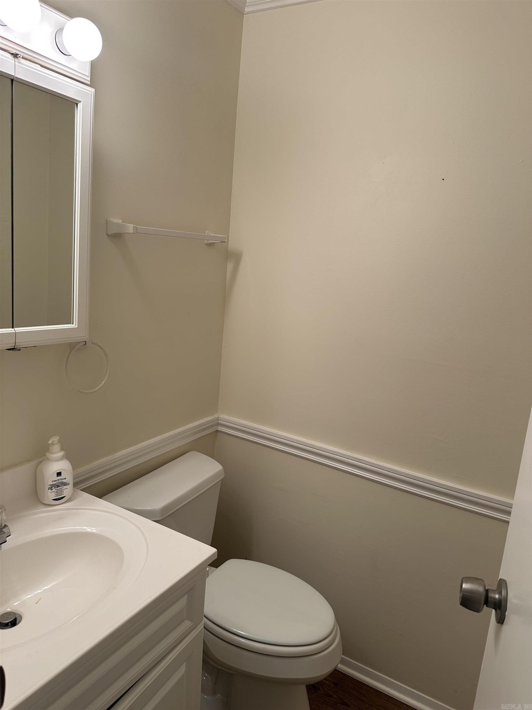 135 Hillview Dr  Fairfield Bay, AR