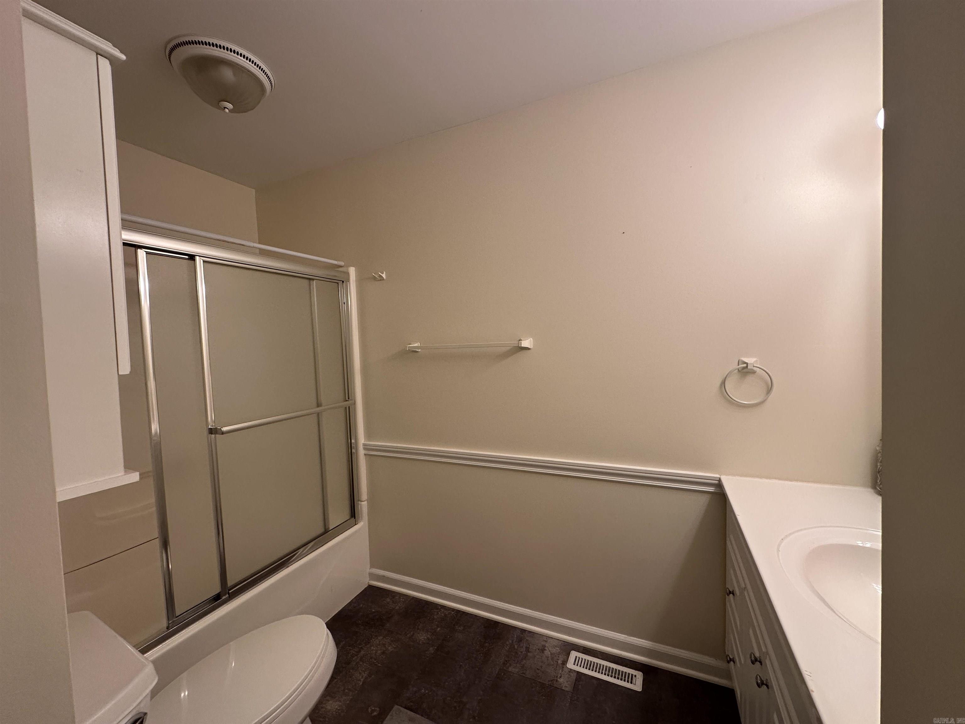 135 Hillview Dr  Fairfield Bay, AR