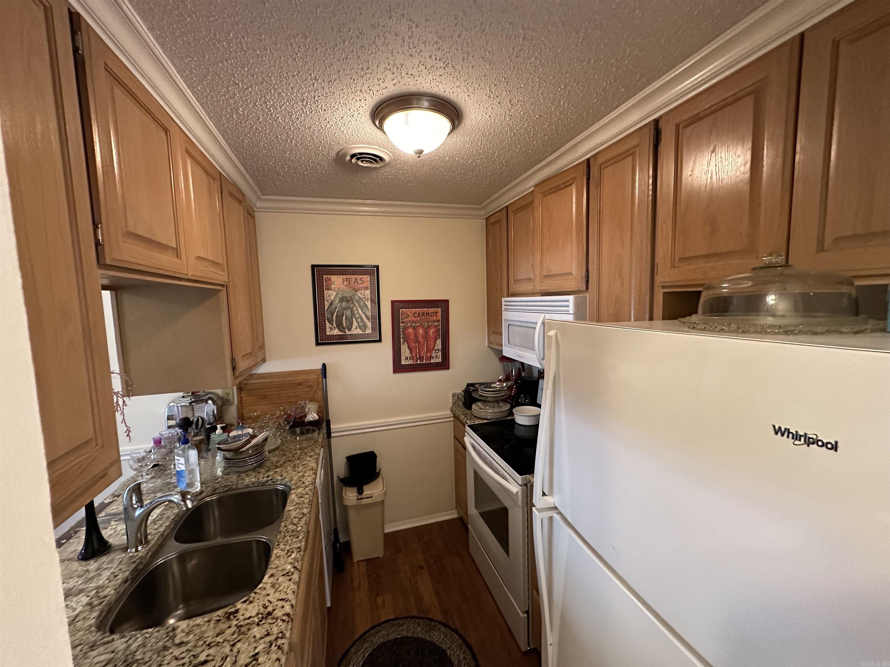 135 Hillview Dr  Fairfield Bay, AR