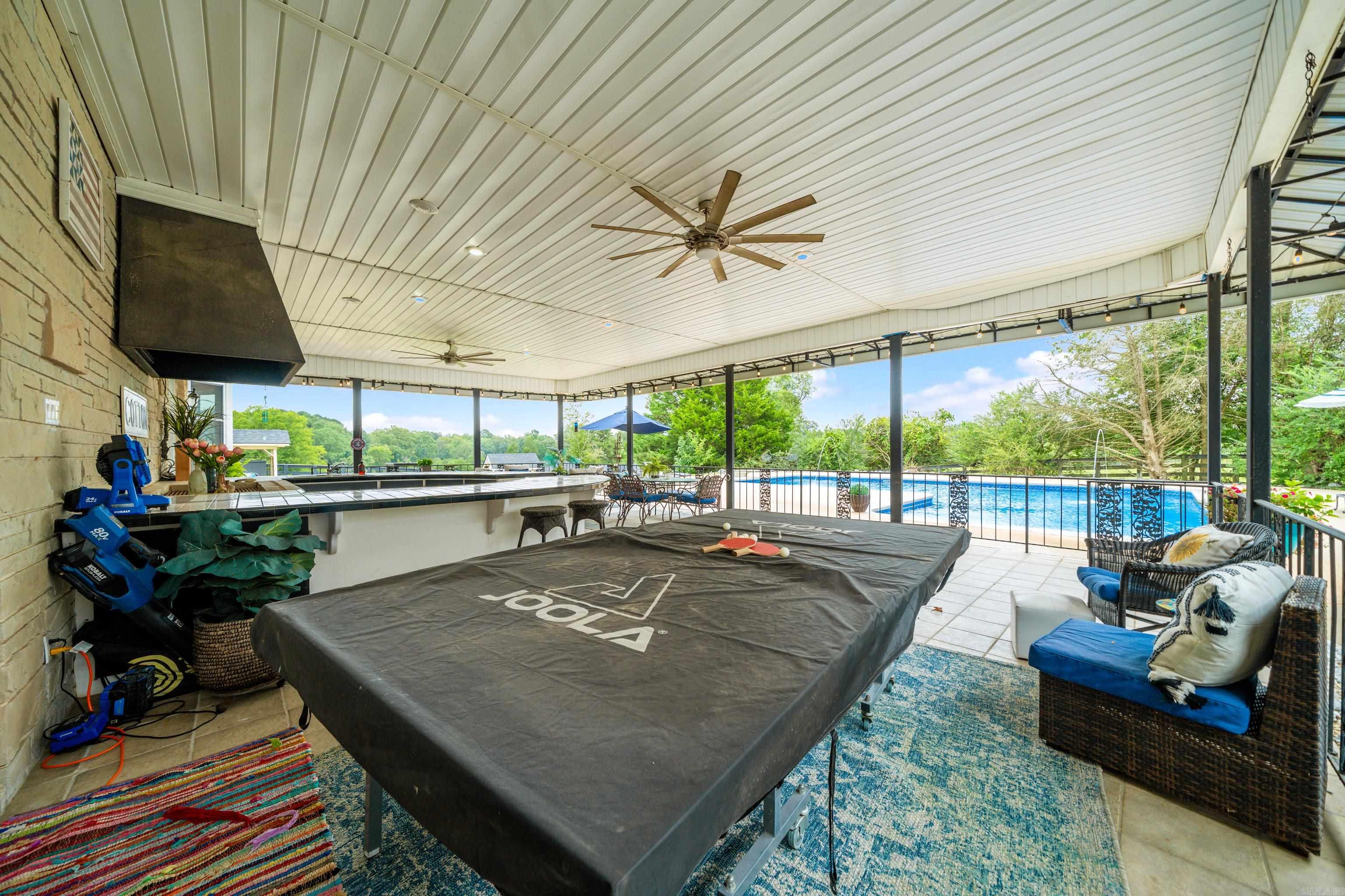 6425 Airport Rd  Bonnerdale, AR