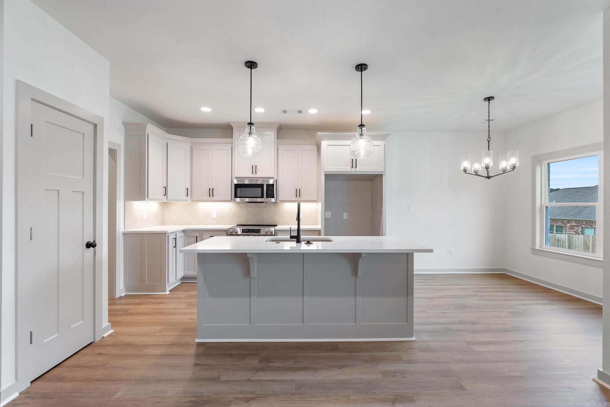 13 Ricky  Greenbrier, AR