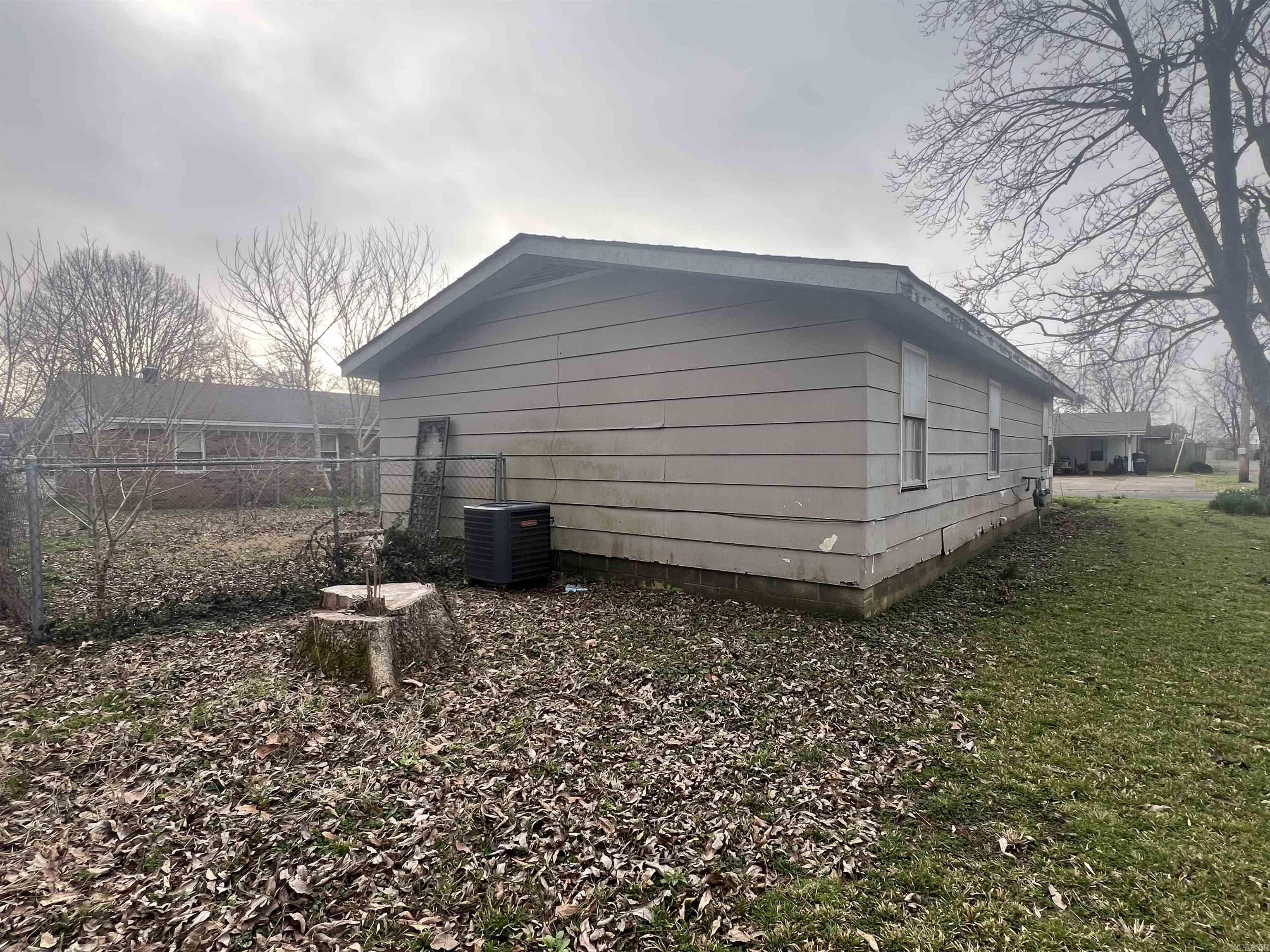 458 Valarie  Piggott, AR