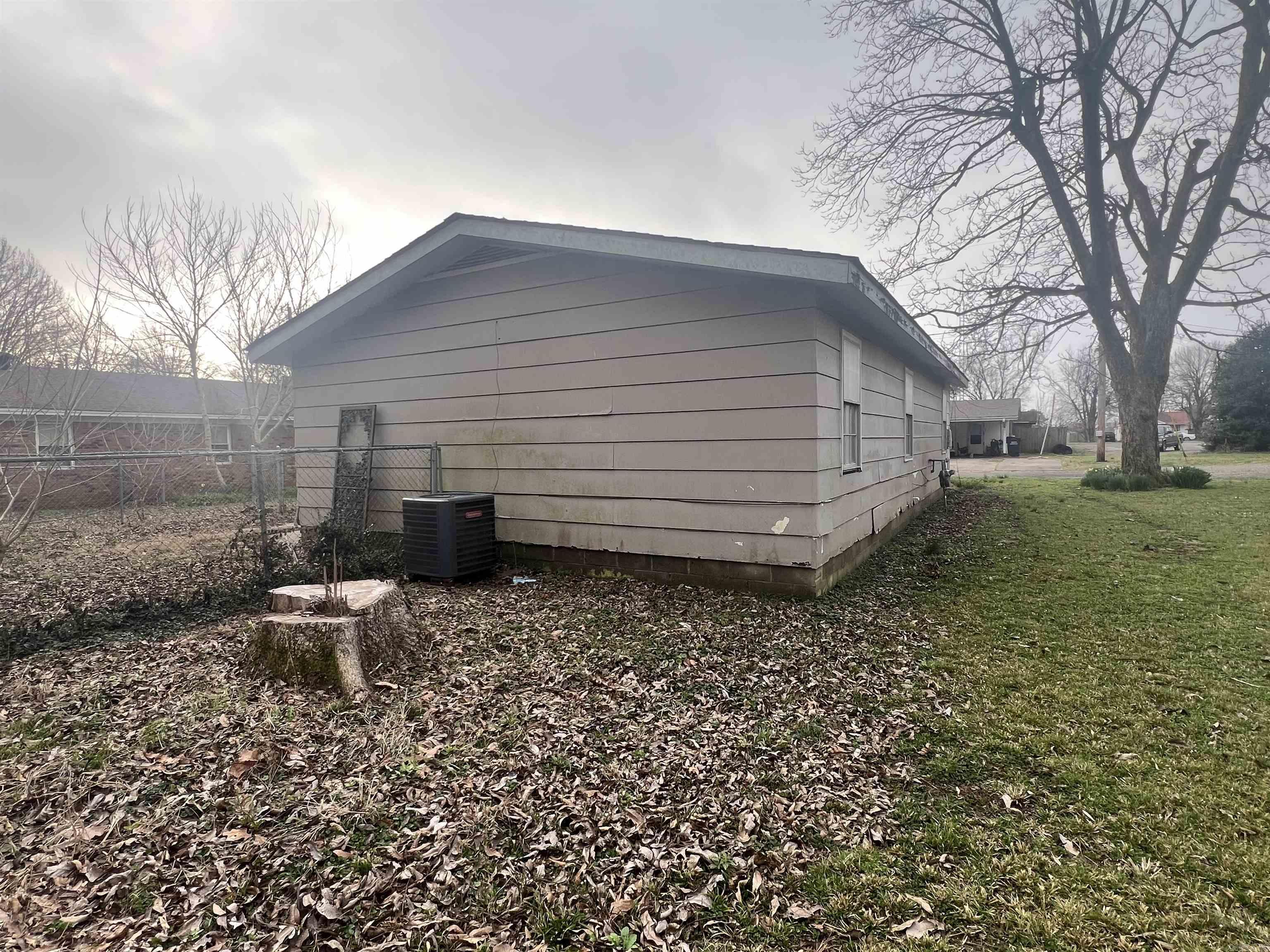 458 Valarie  Piggott, AR