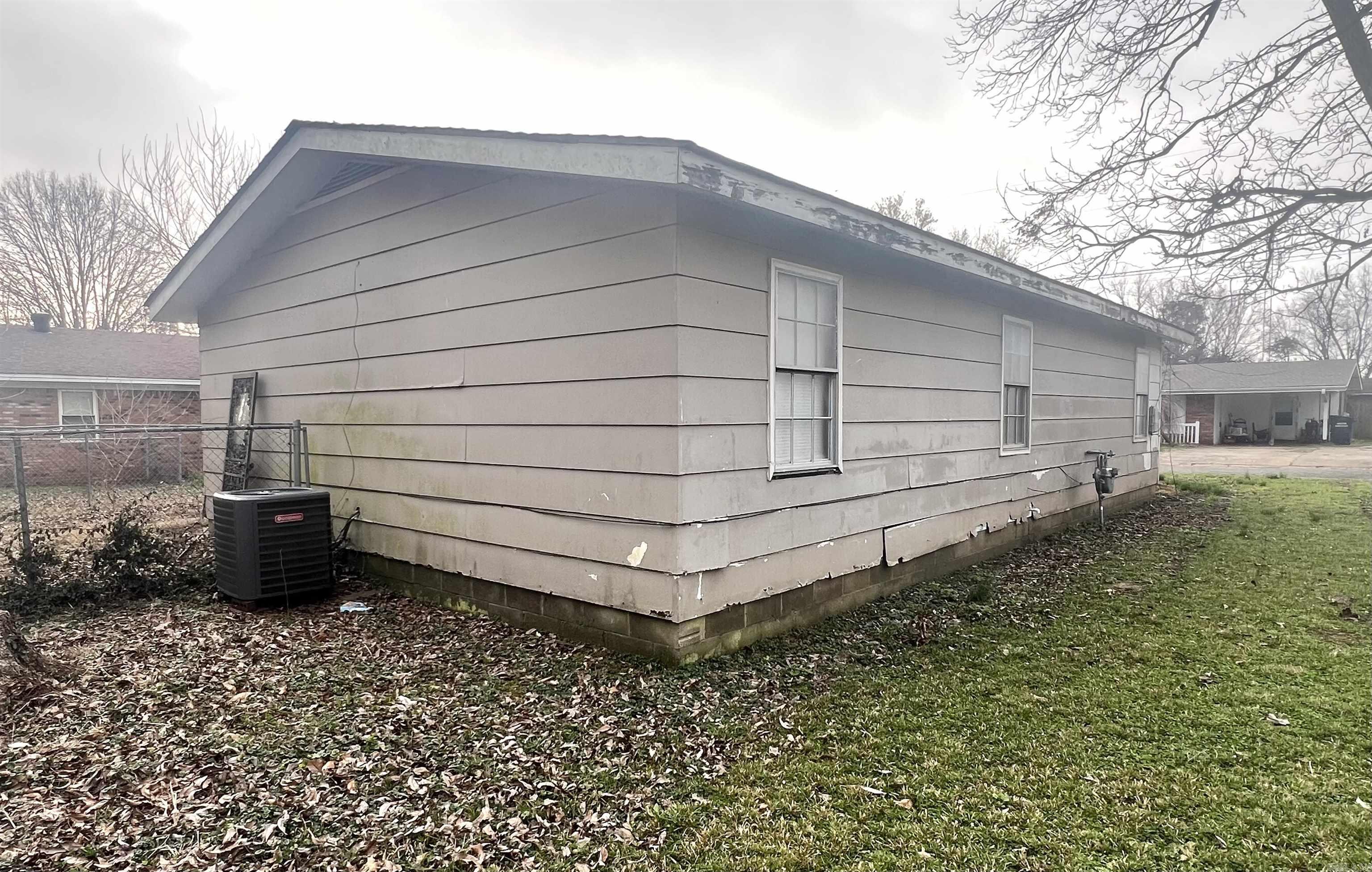 458 Valarie  Piggott, AR