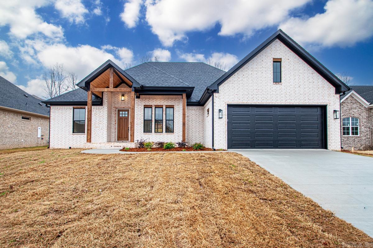 557 Valley Oak  Sherwood, AR