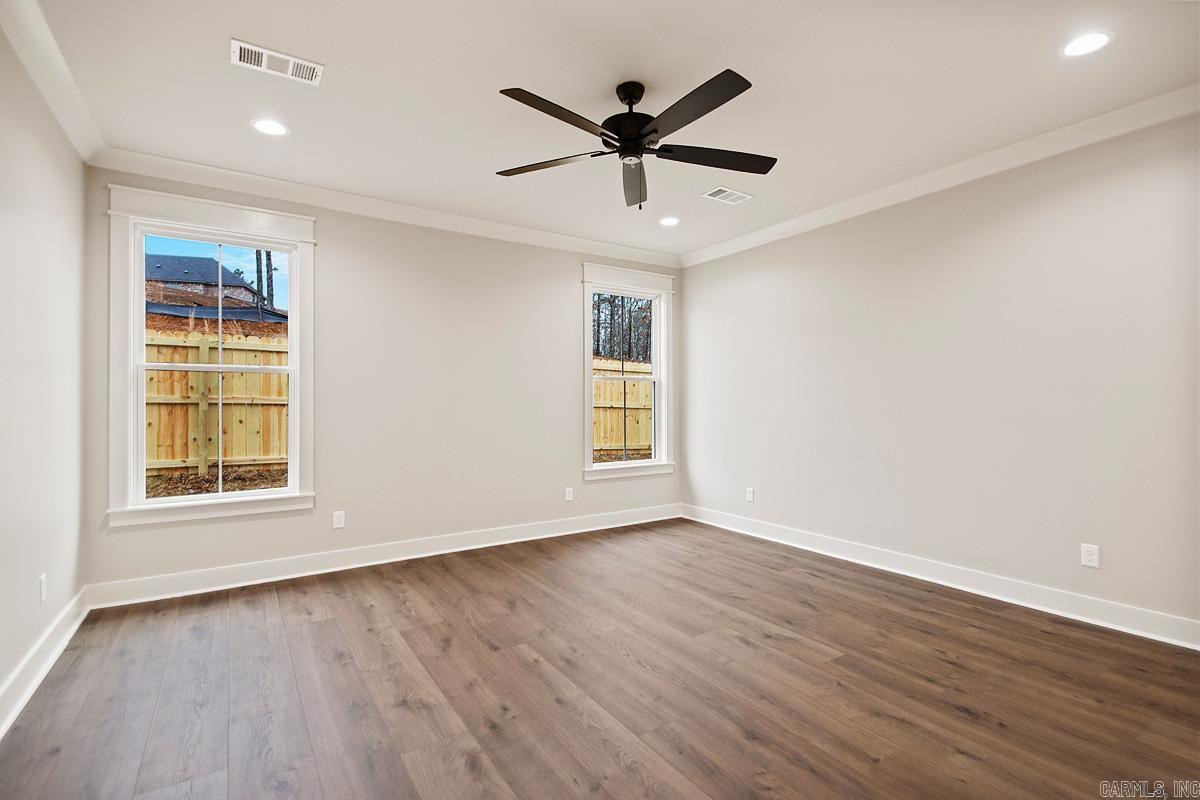 557 Valley Oak  Sherwood, AR