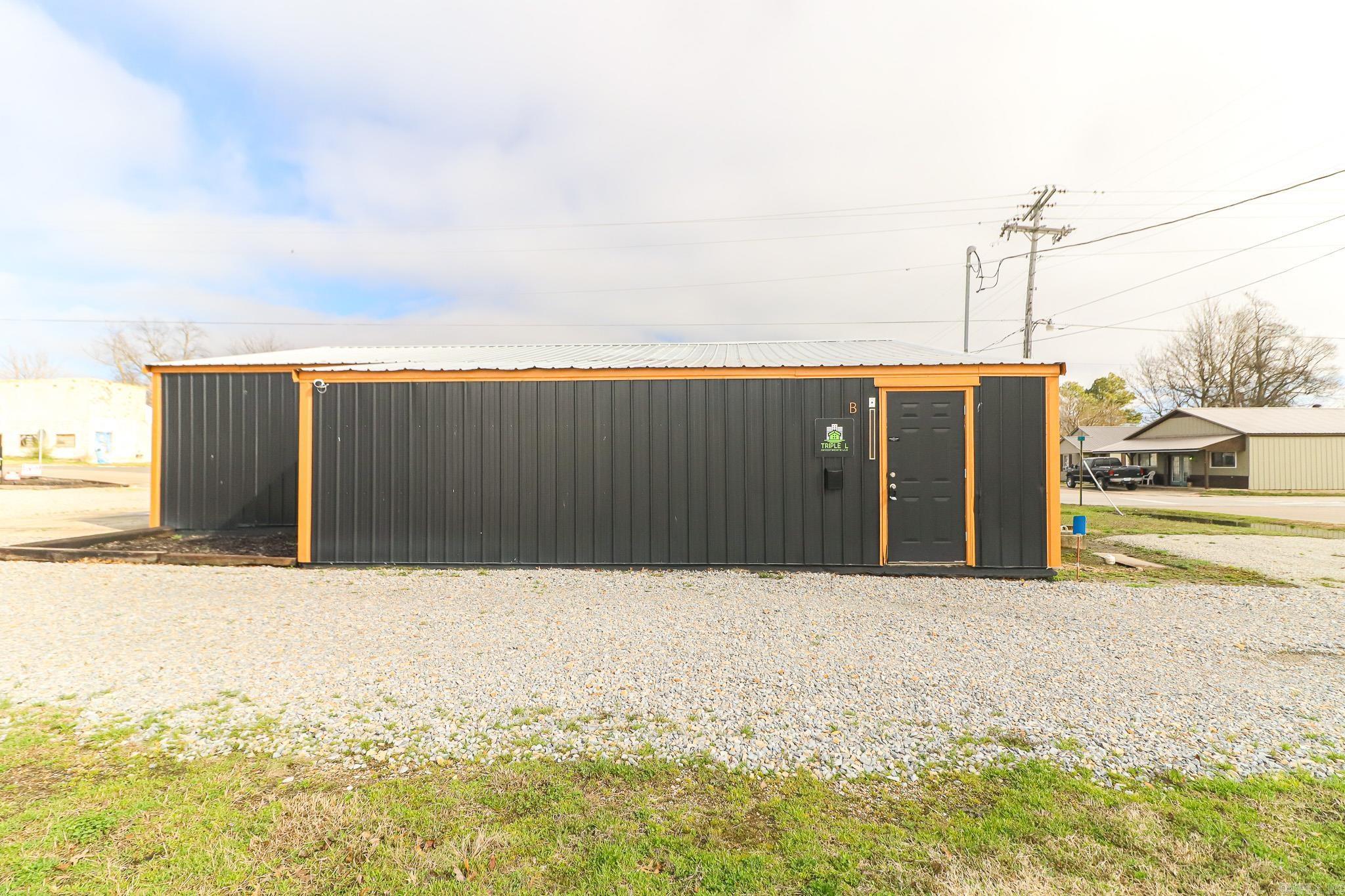 100 S 2nd  Marmaduke, AR