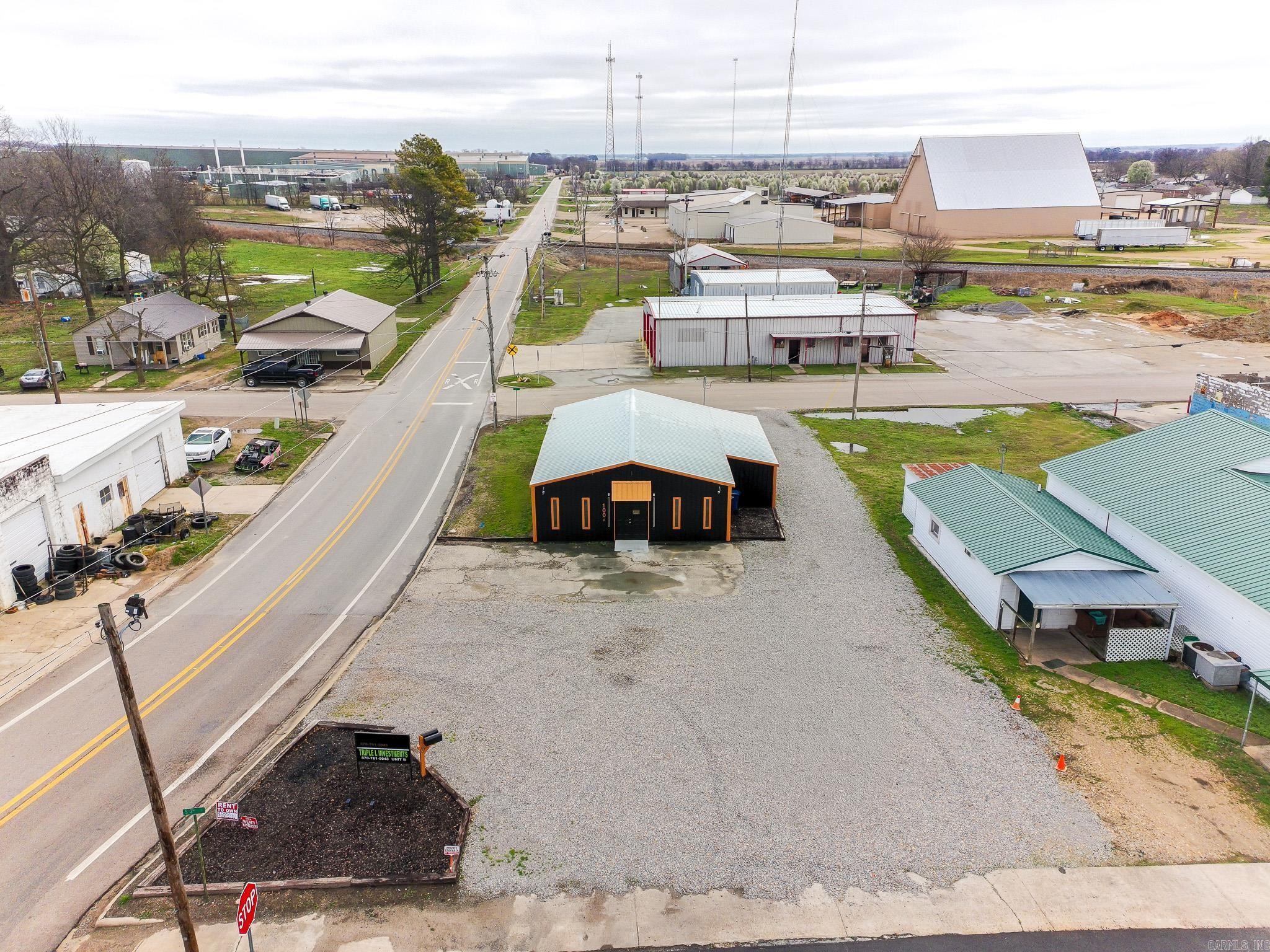 100 S 2nd  Marmaduke, AR