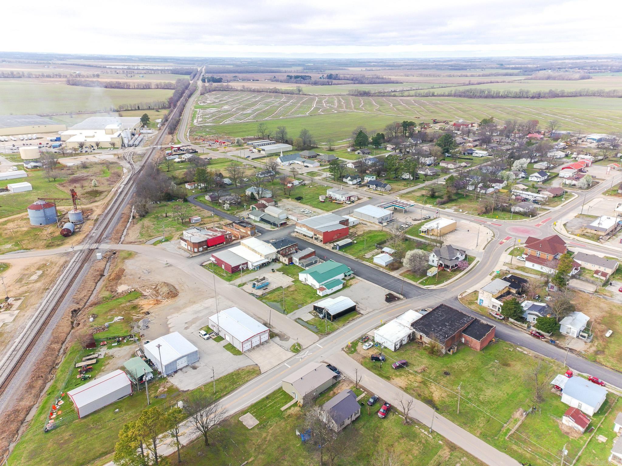 100 S 2nd  Marmaduke, AR