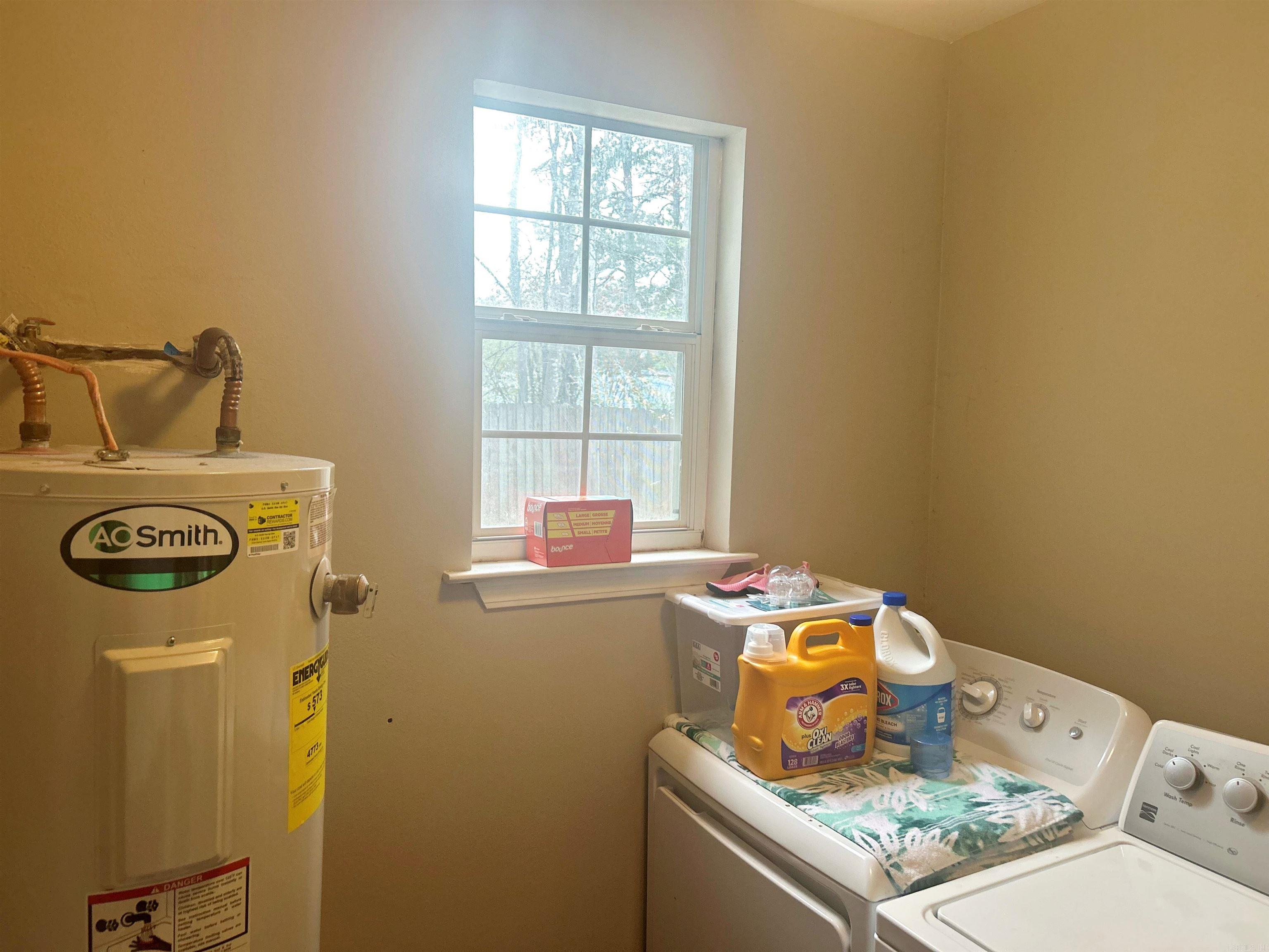 908 E Pine  Gurdon, AR