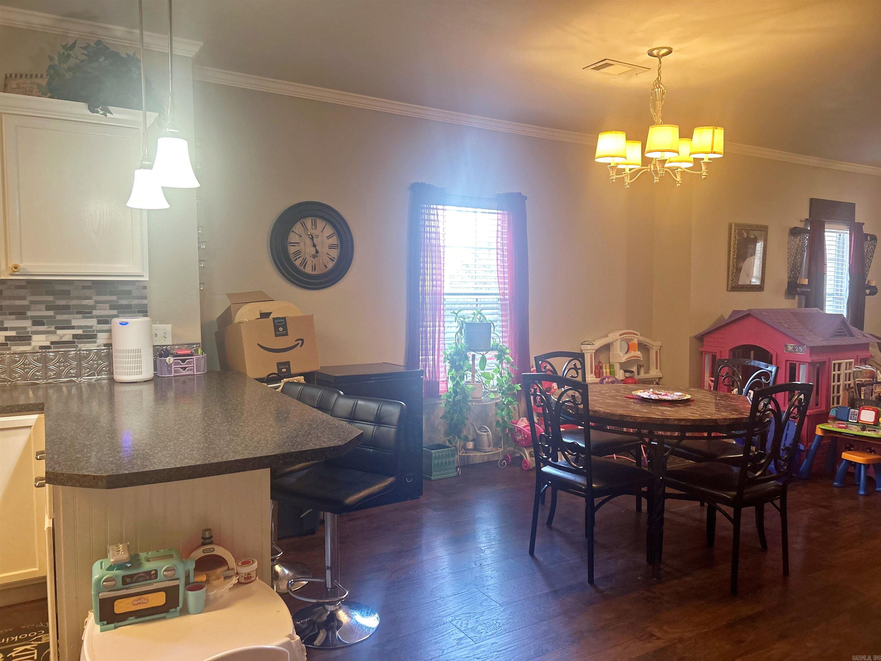 908 E Pine  Gurdon, AR