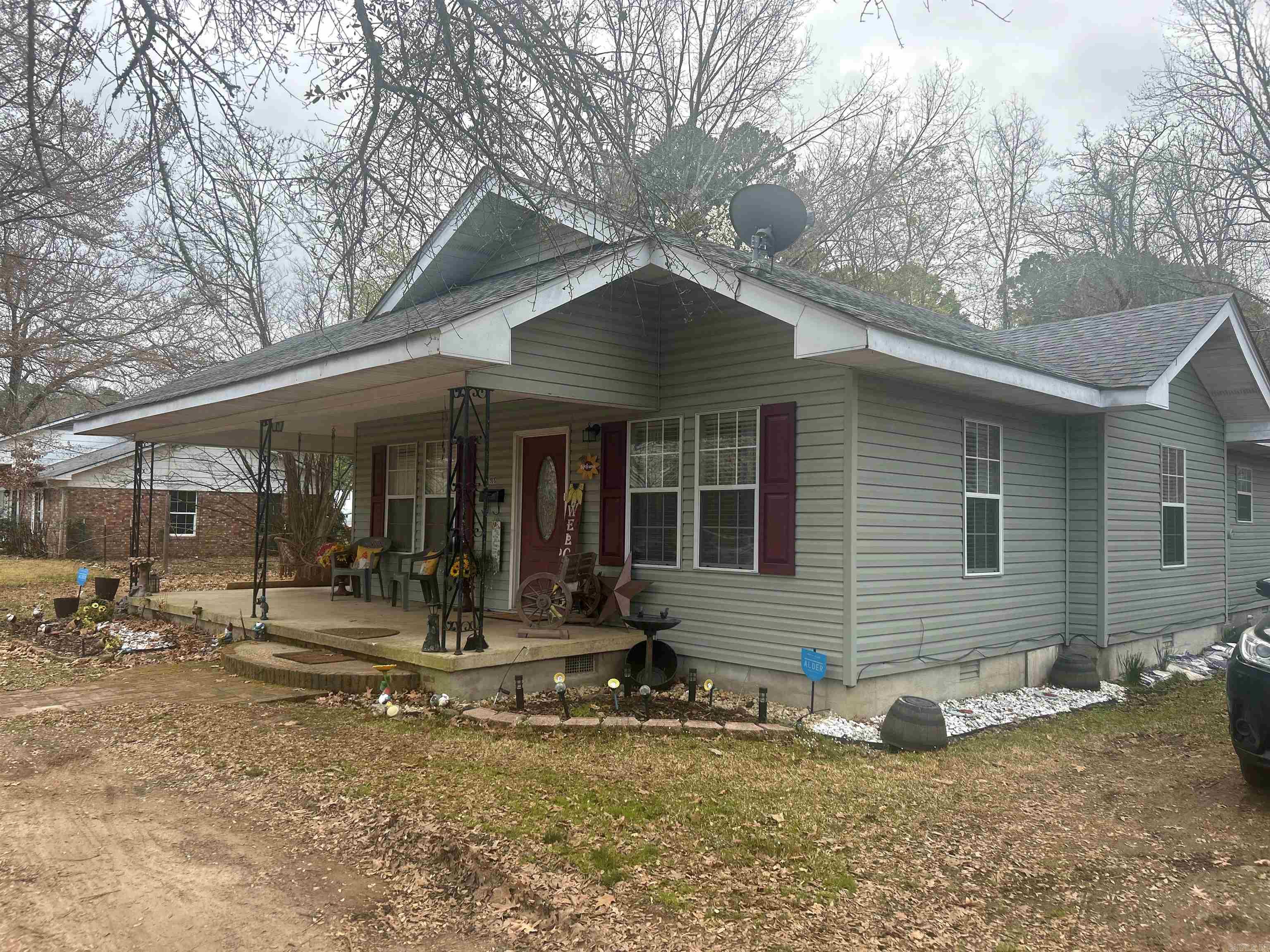 908 E Pine  Gurdon, AR
