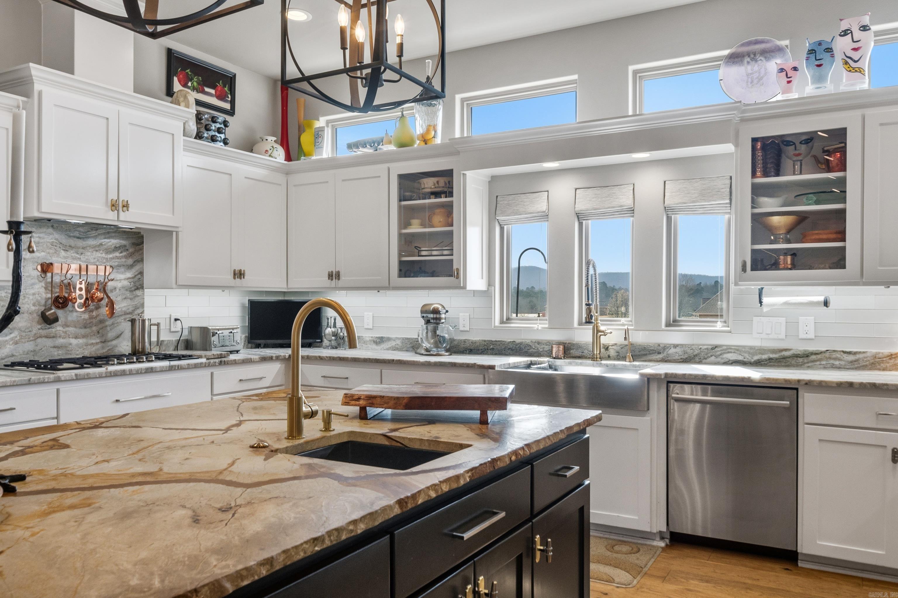 108 Vector  Hot Springs, AR