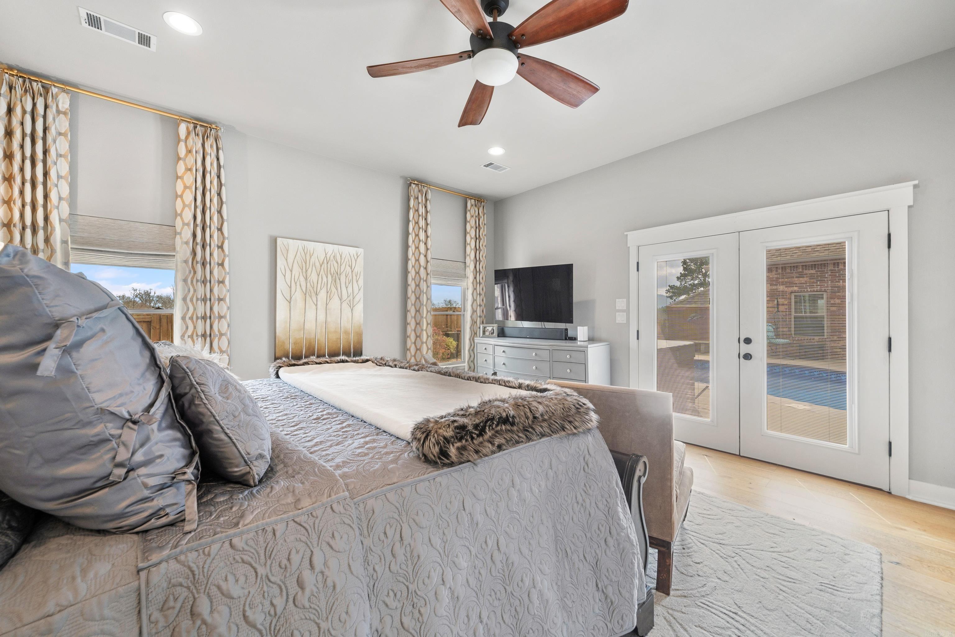 108 Vector  Hot Springs, AR