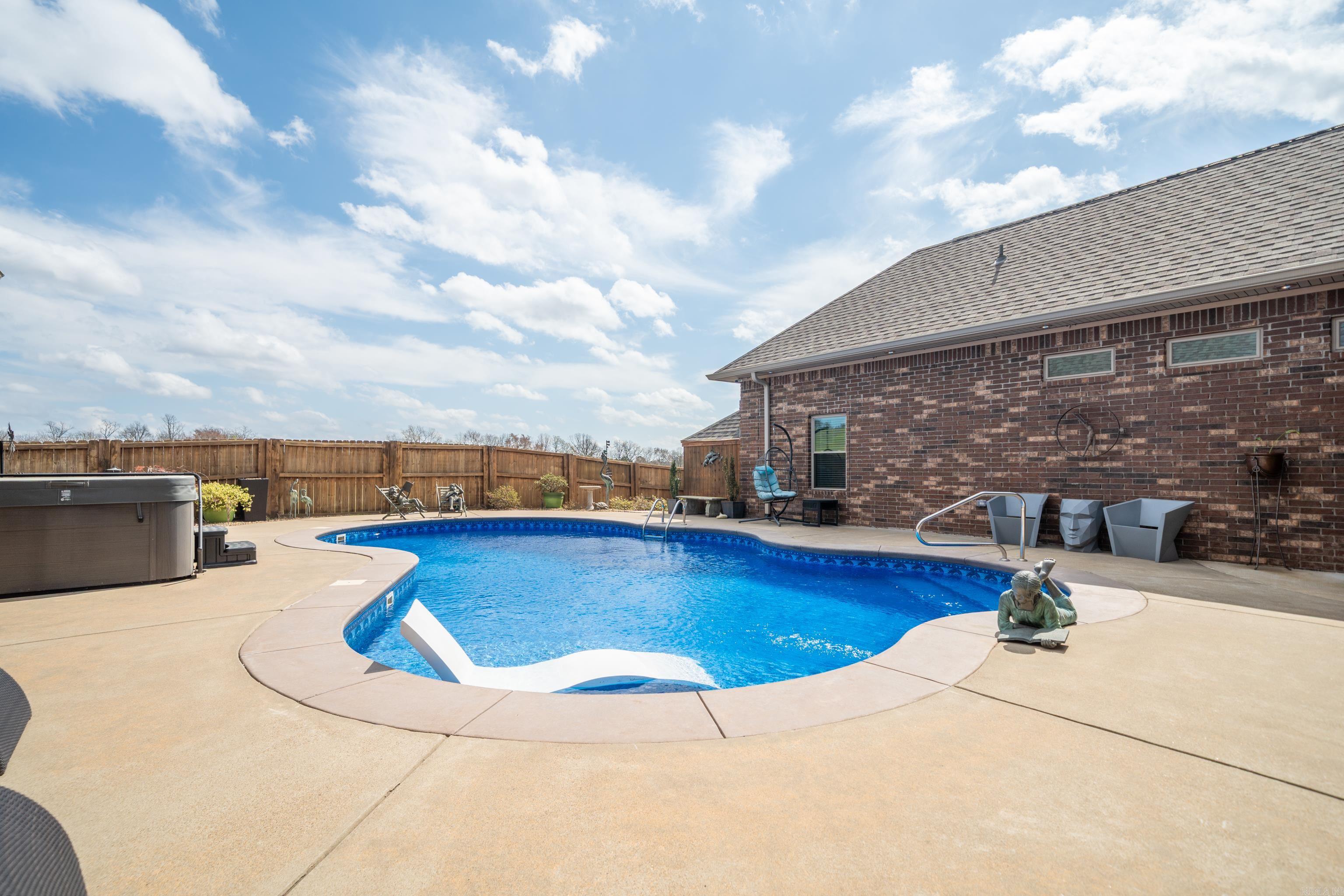 108 Vector  Hot Springs, AR