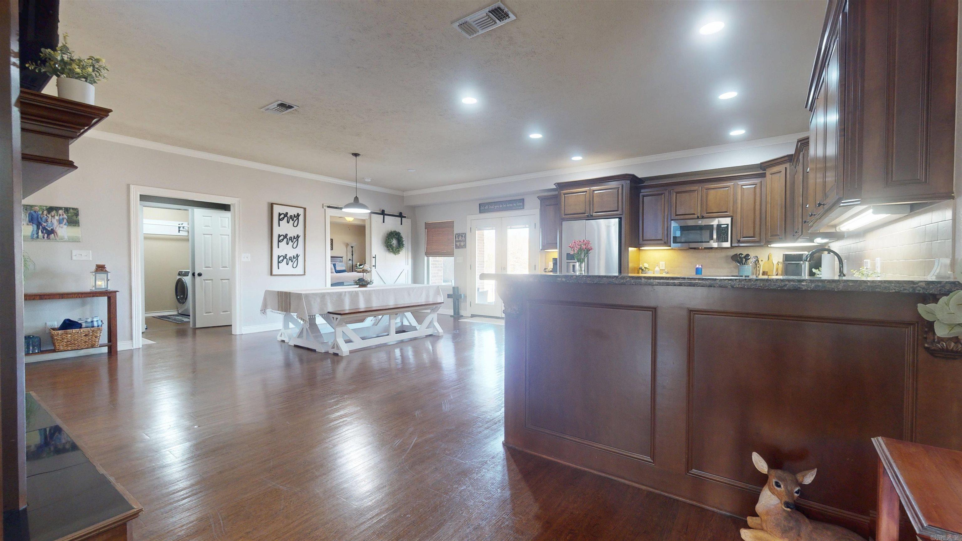 101 MC 525  Texarkana, AR