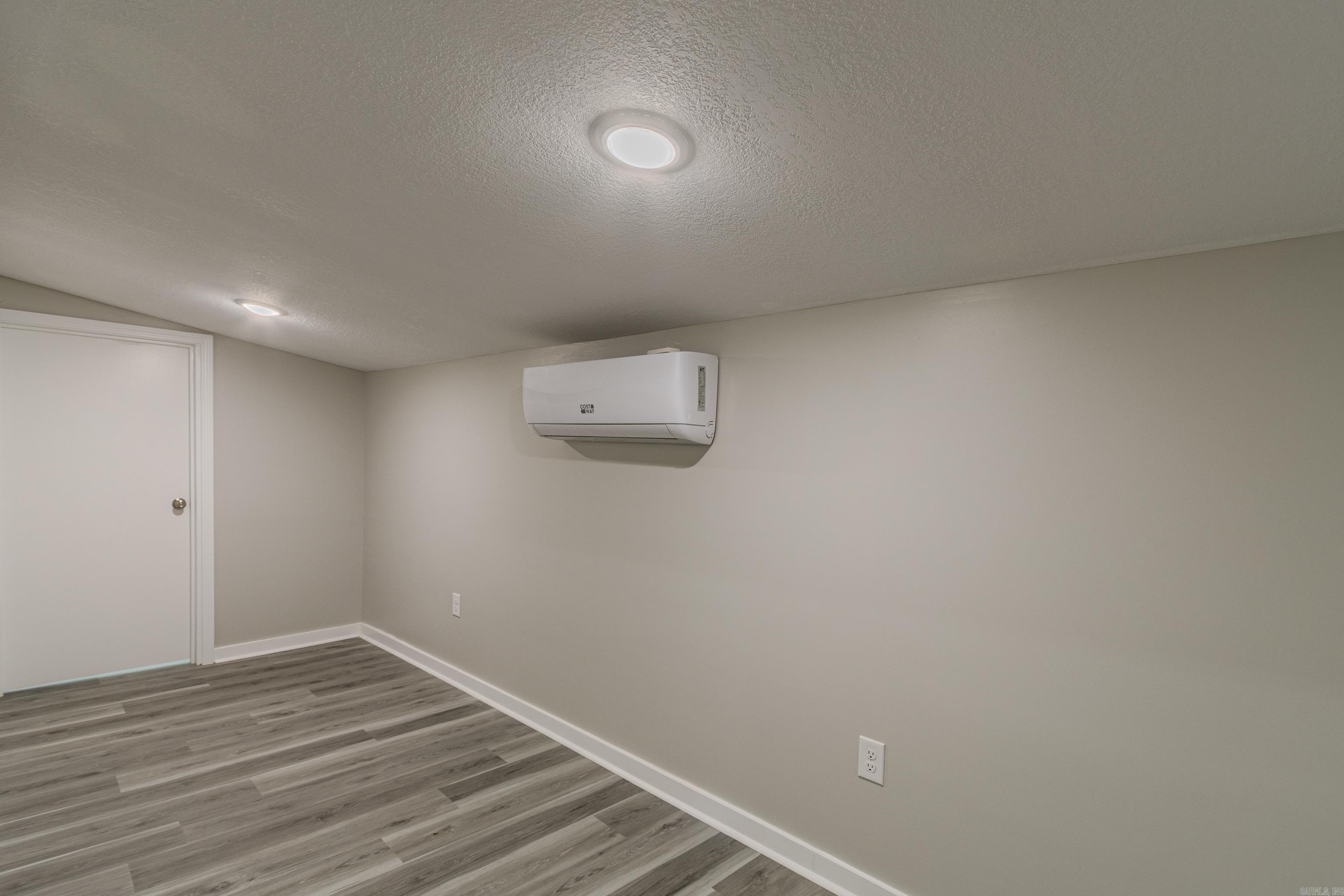 620 N 6th  Paragould, AR