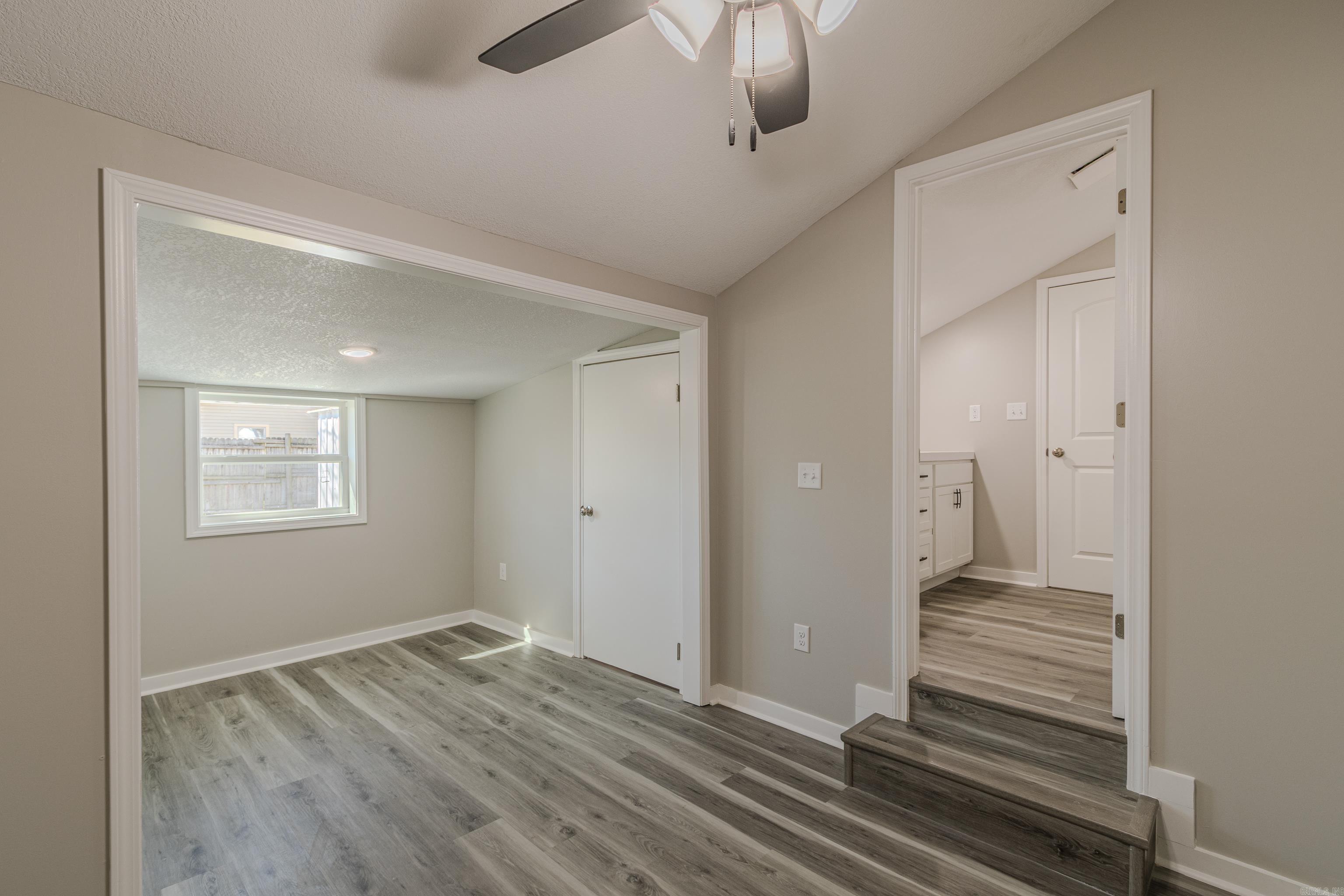 620 N 6th  Paragould, AR