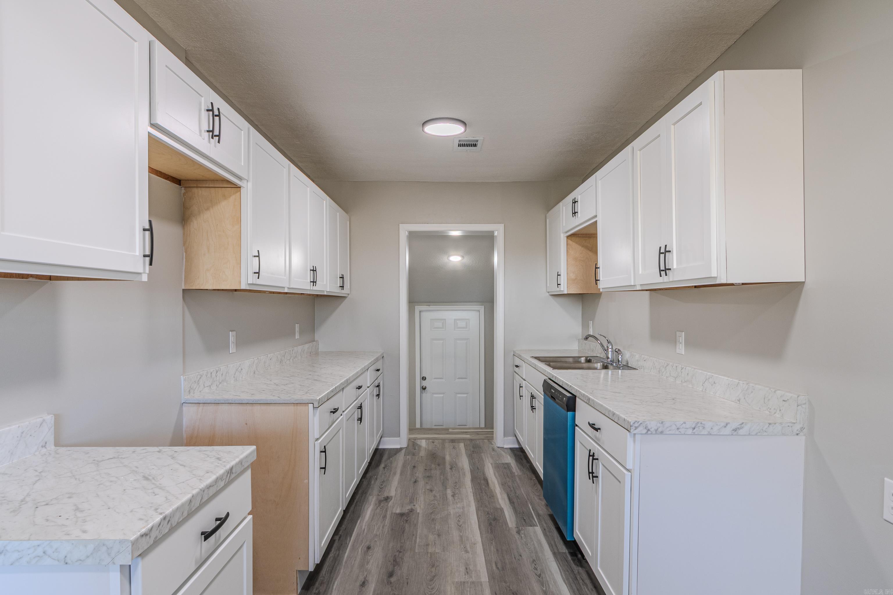 620 N 6th  Paragould, AR