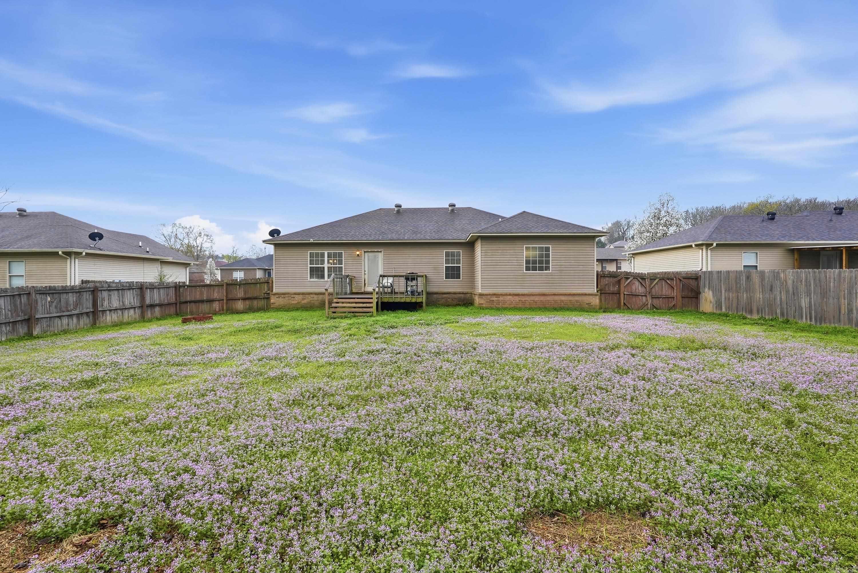 302 Weathering  Austin, AR