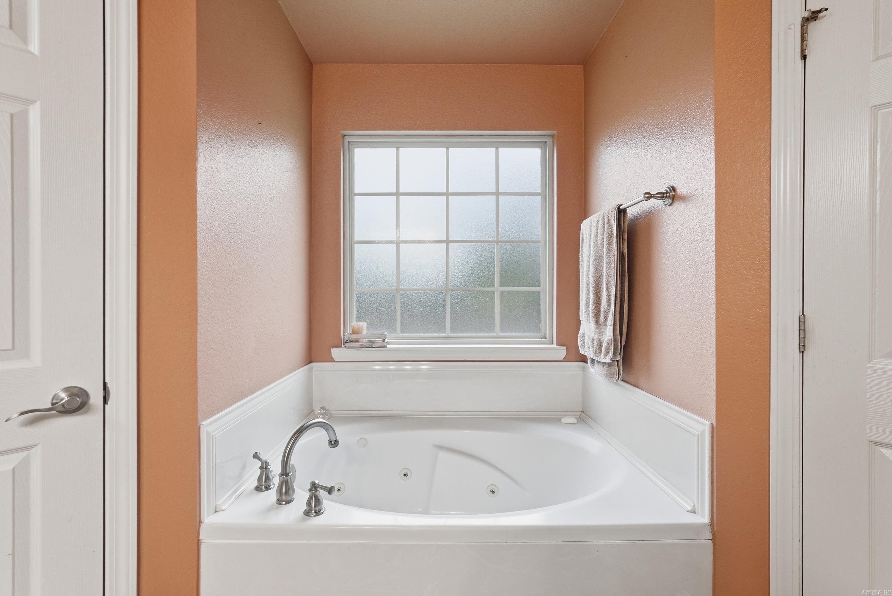 302 Weathering  Austin, AR