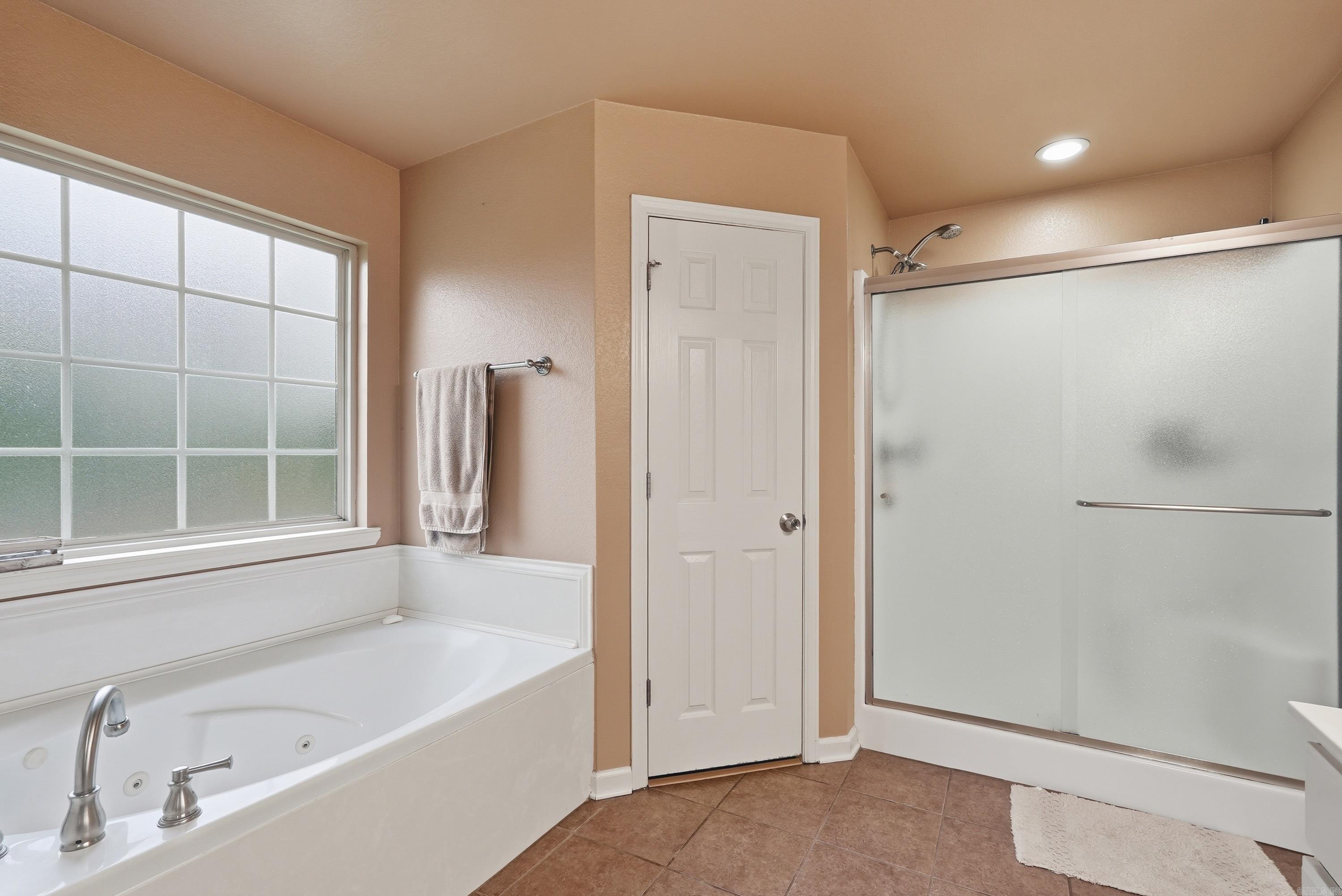 302 Weathering  Austin, AR