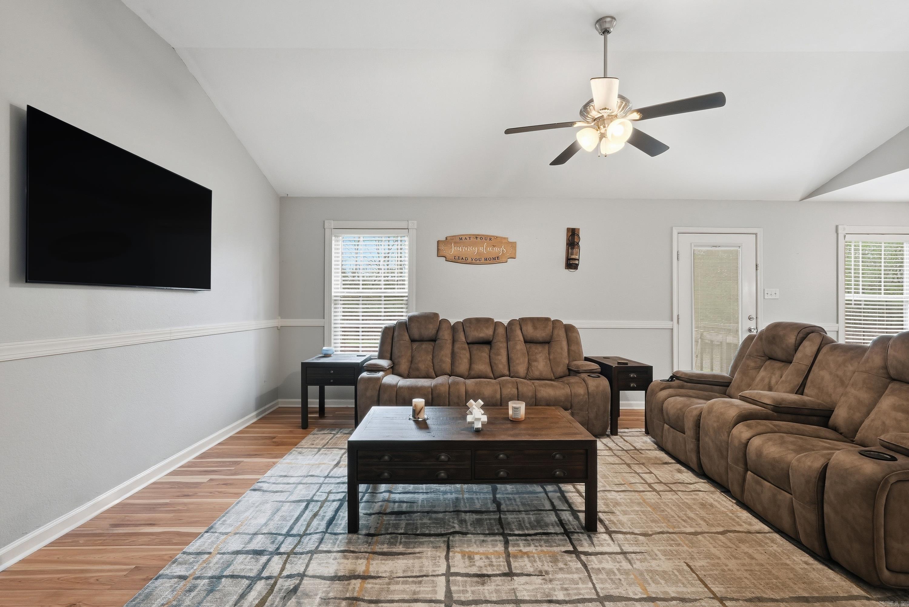 302 Weathering  Austin, AR