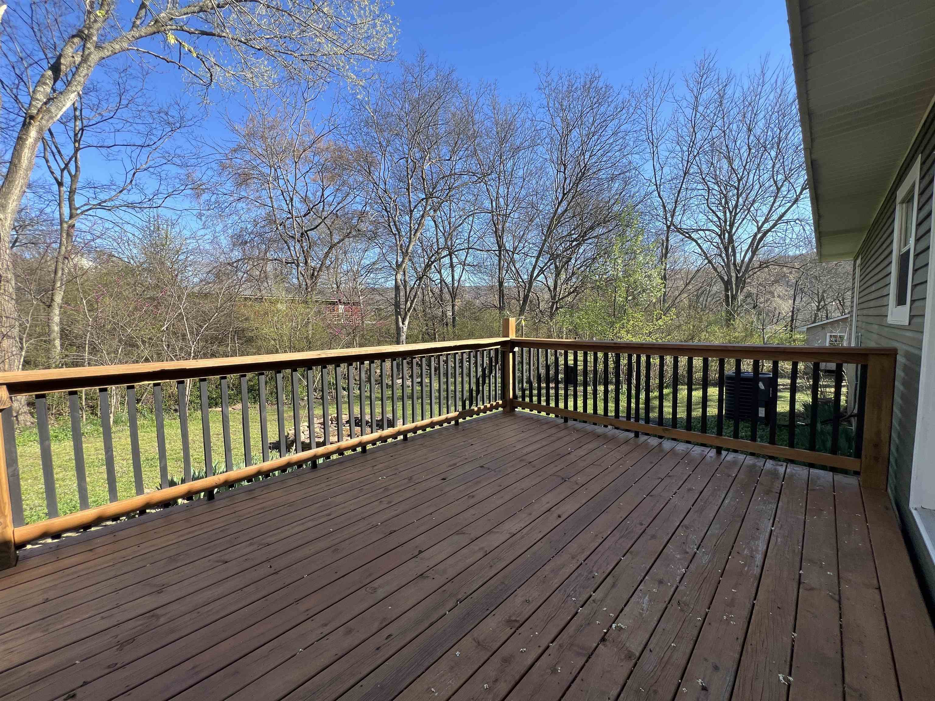 410 Downey  Mountain View, AR