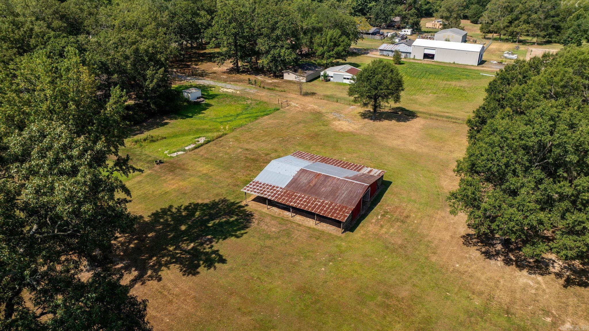 17 & 21 Snowden Circle  Greenbrier, AR