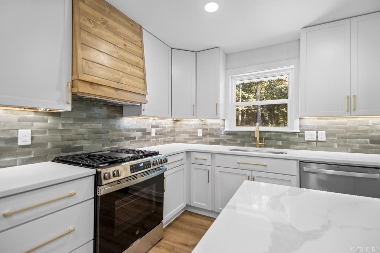 2002 Lynnwood  Benton, AR