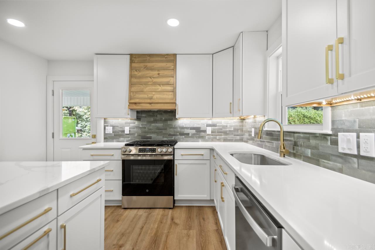 2002 Lynnwood  Benton, AR