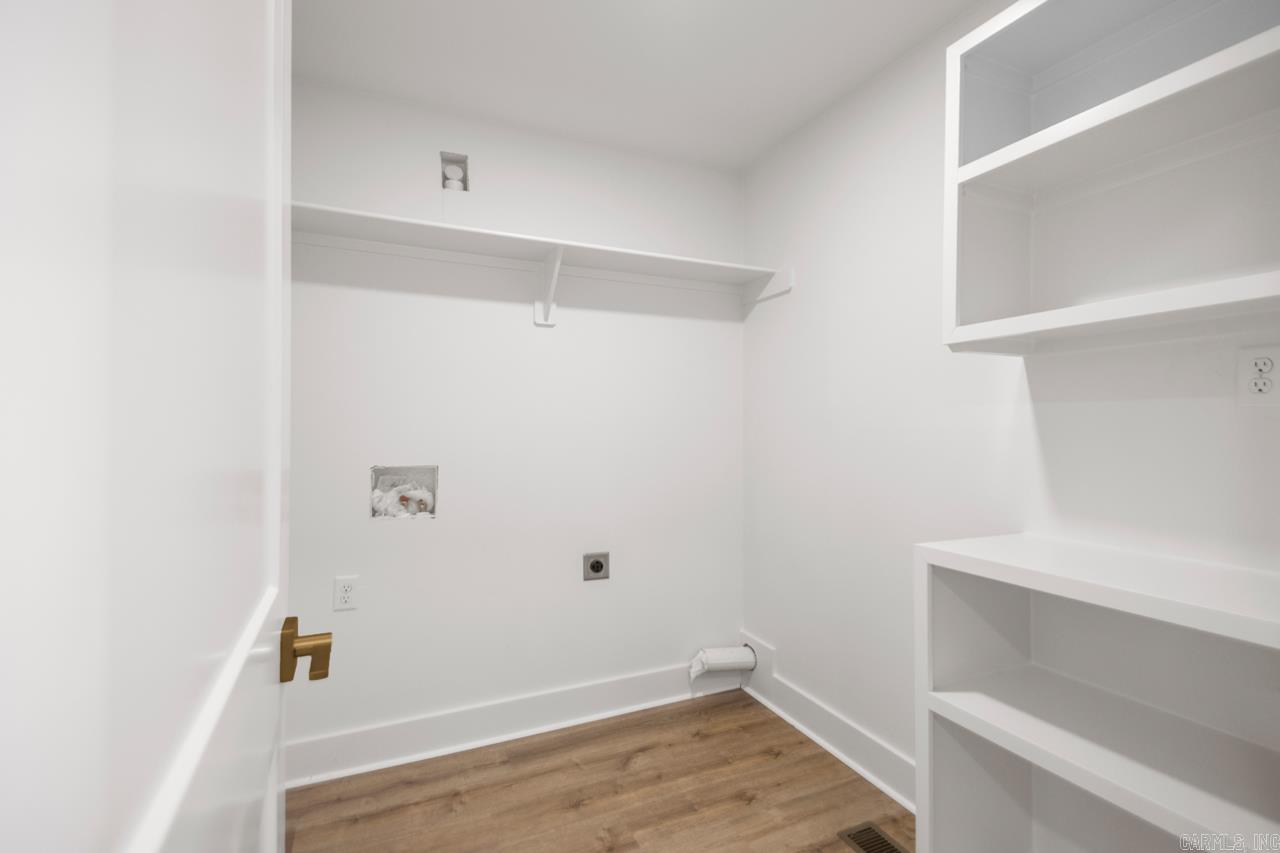 2002 Lynnwood  Benton, AR