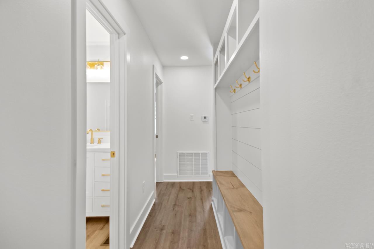 2002 Lynnwood  Benton, AR