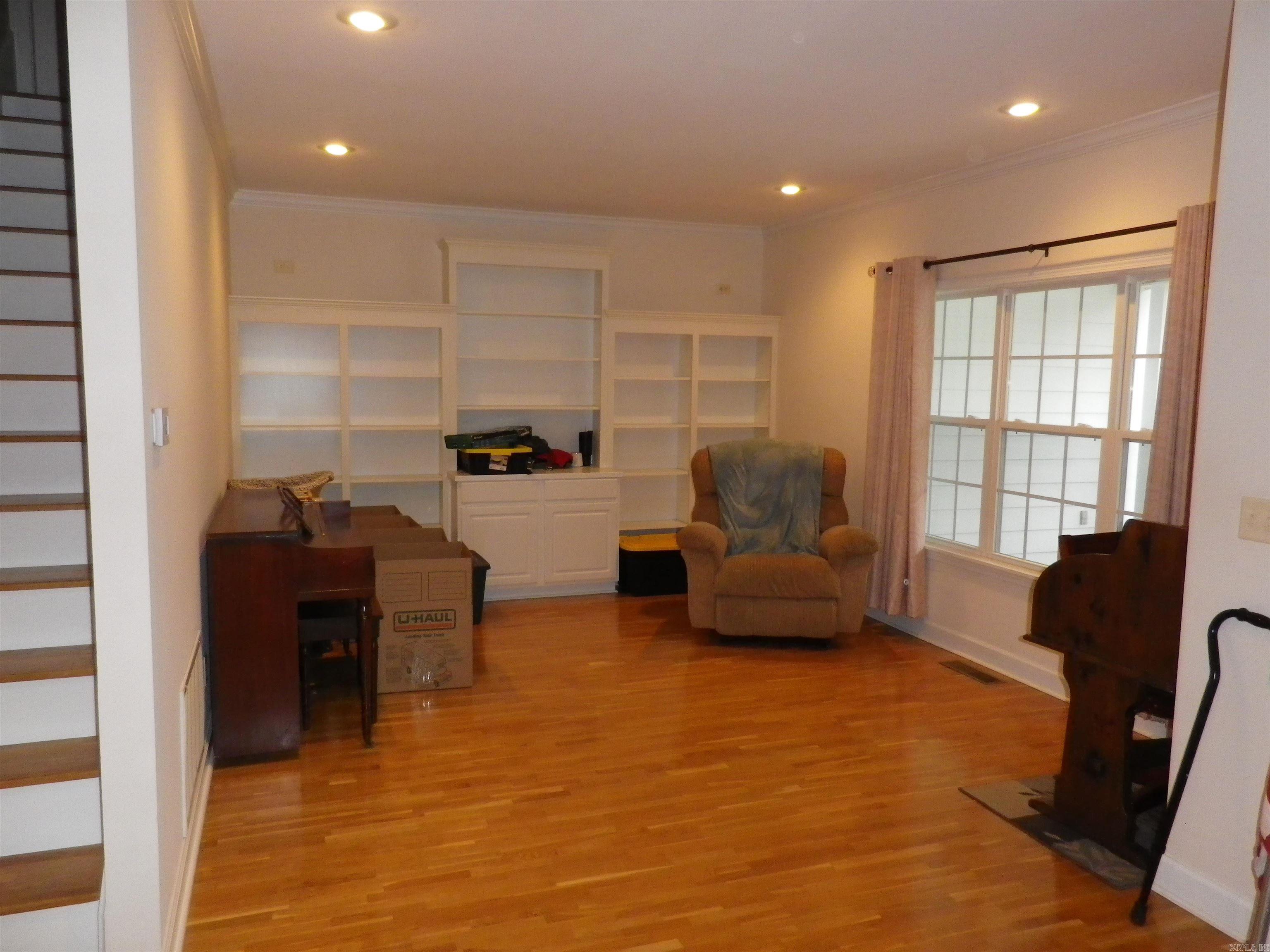 55 LOCHLAND Greers Ferry, AR 72067