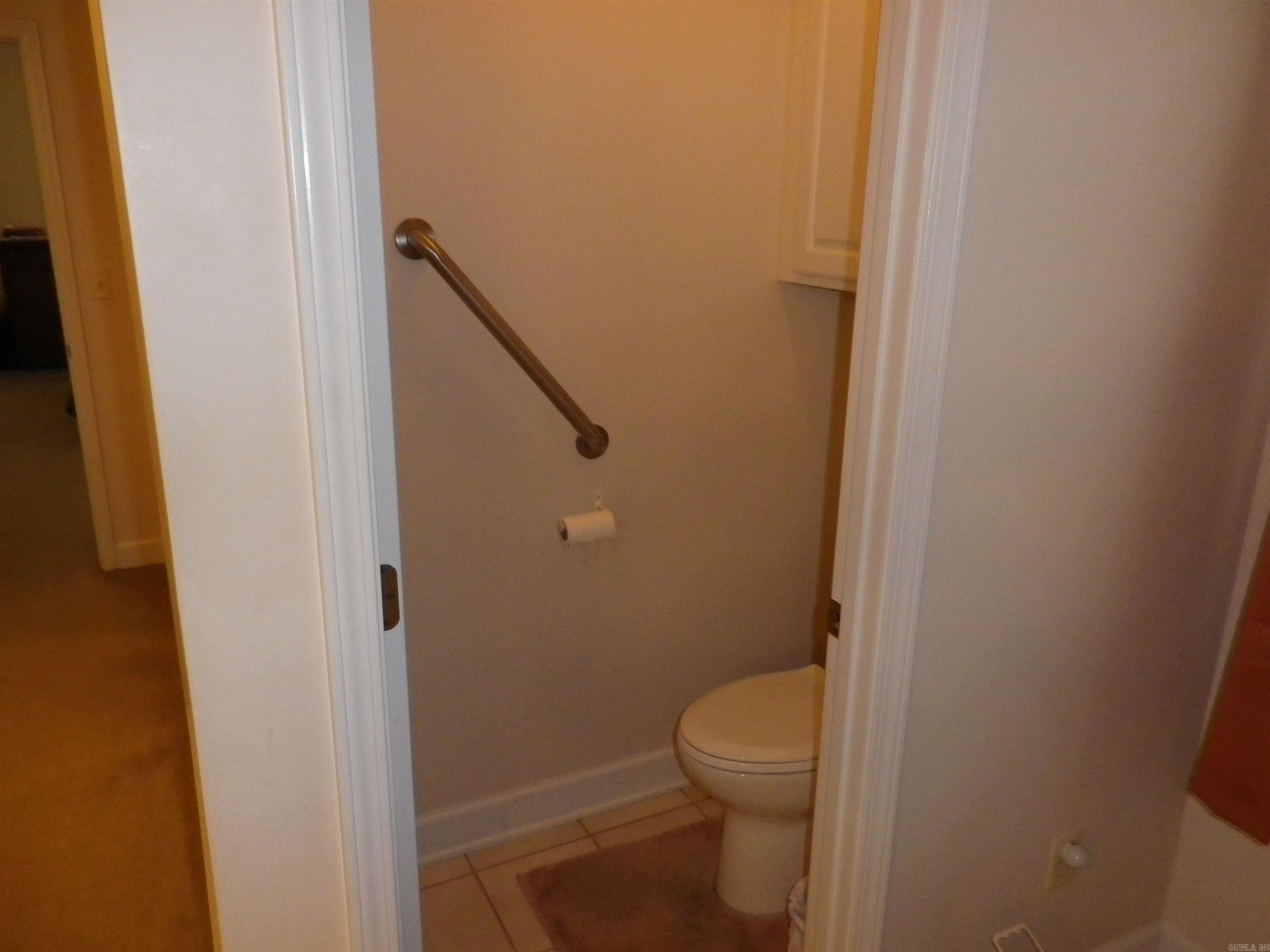 55 LOCHLAND  Greers Ferry, AR