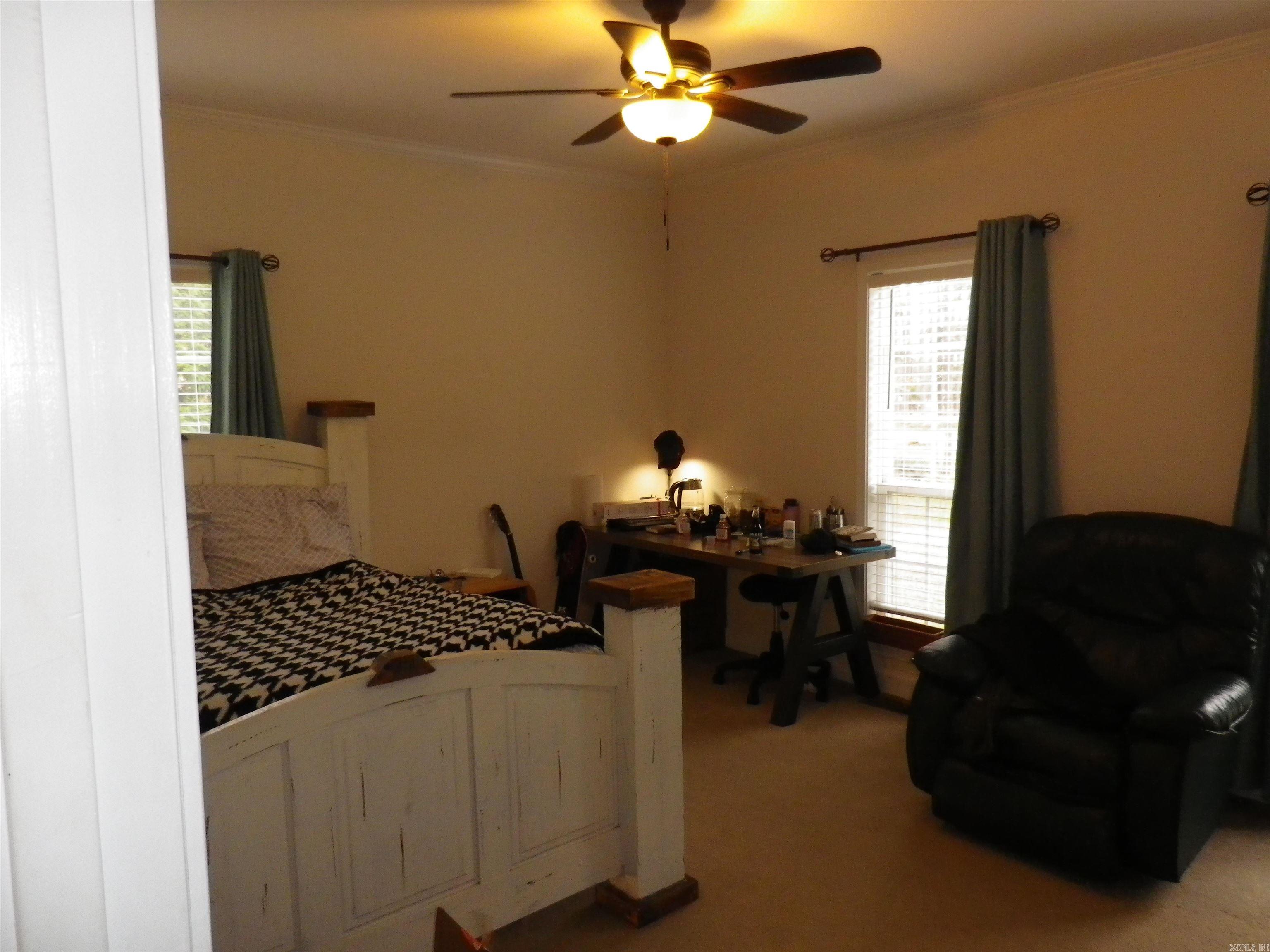 55 LOCHLAND Greers Ferry, AR 72067