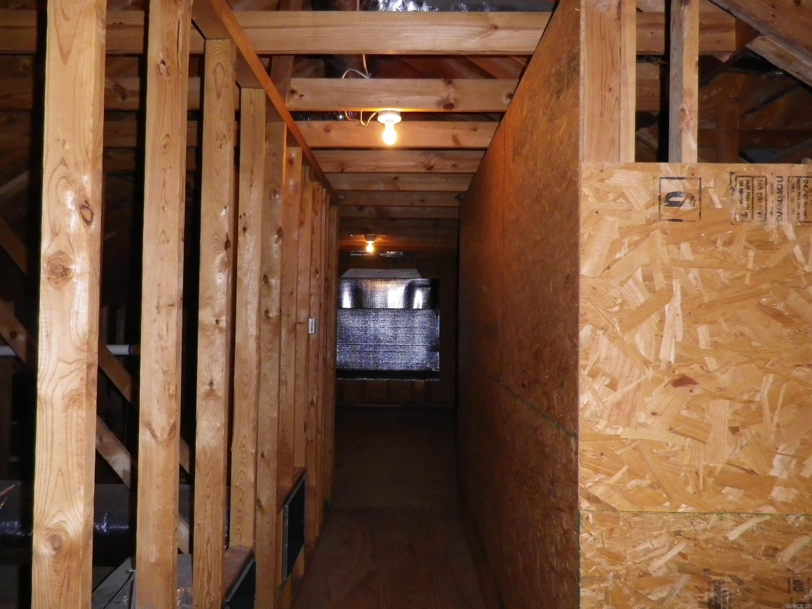 55 LOCHLAND  Greers Ferry, AR