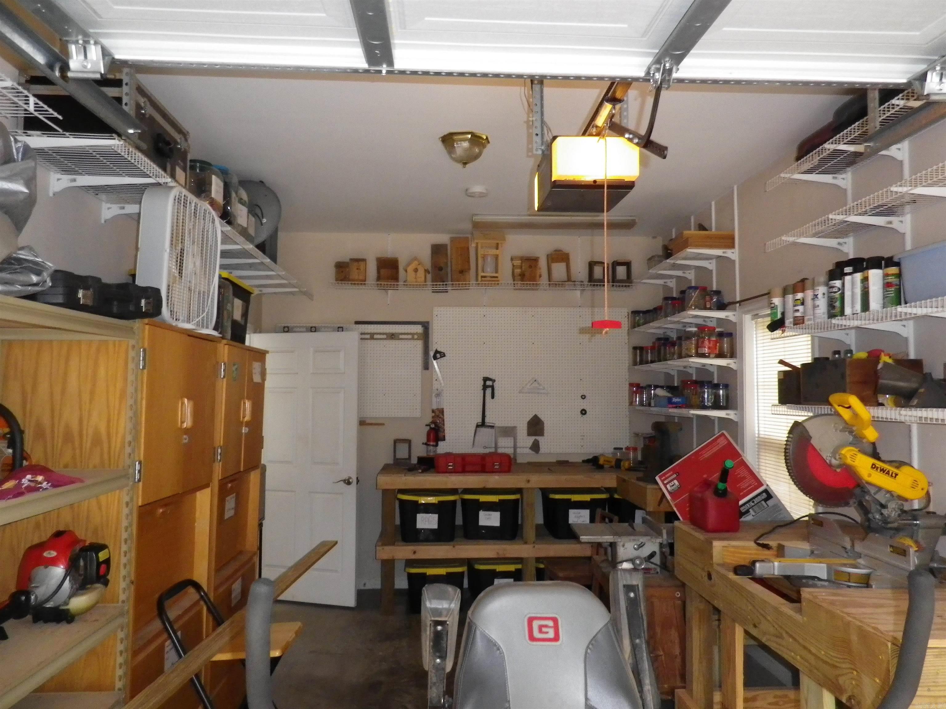 55 LOCHLAND Greers Ferry, AR 72067