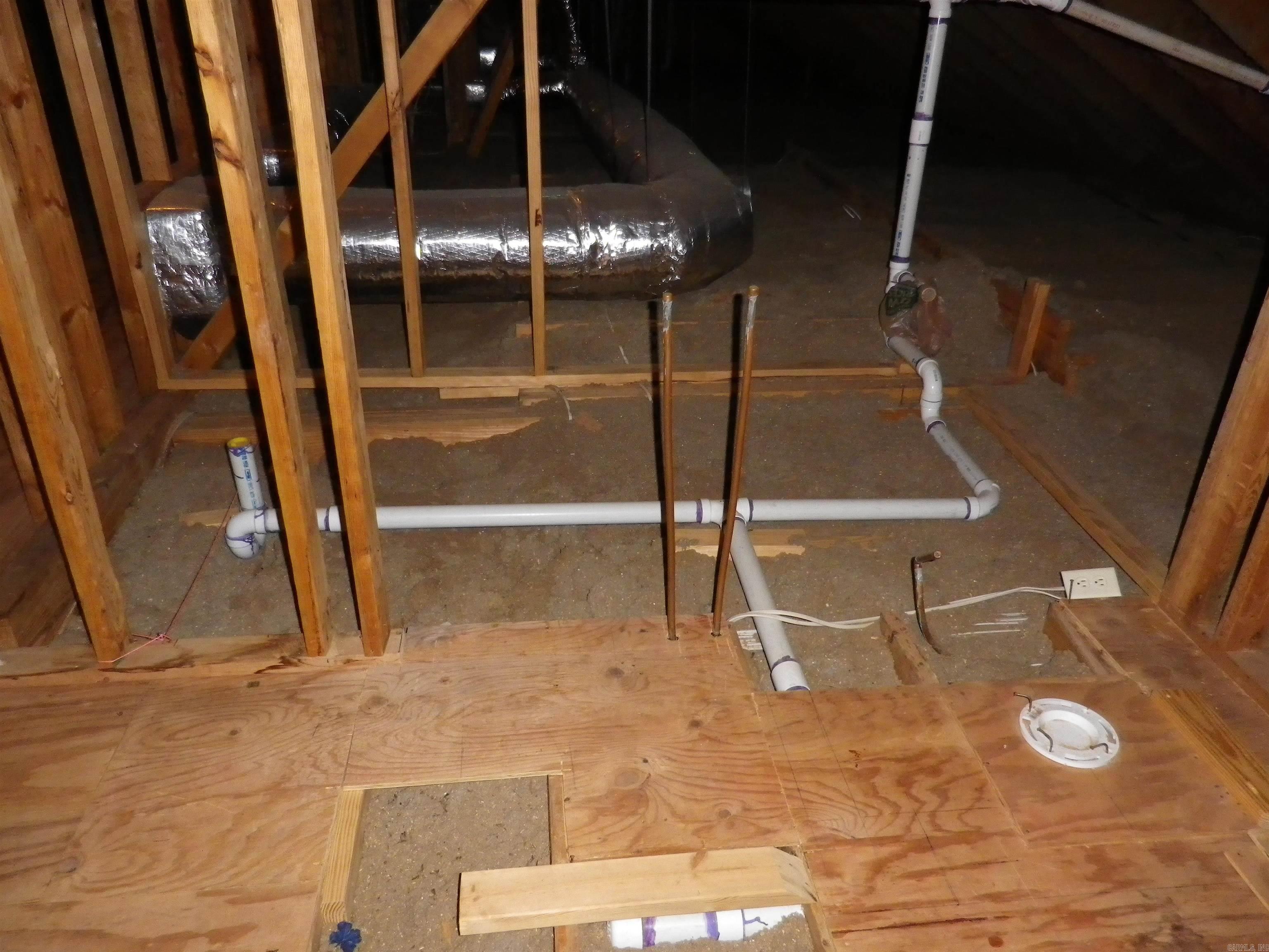 55 LOCHLAND Greers Ferry, AR 72067