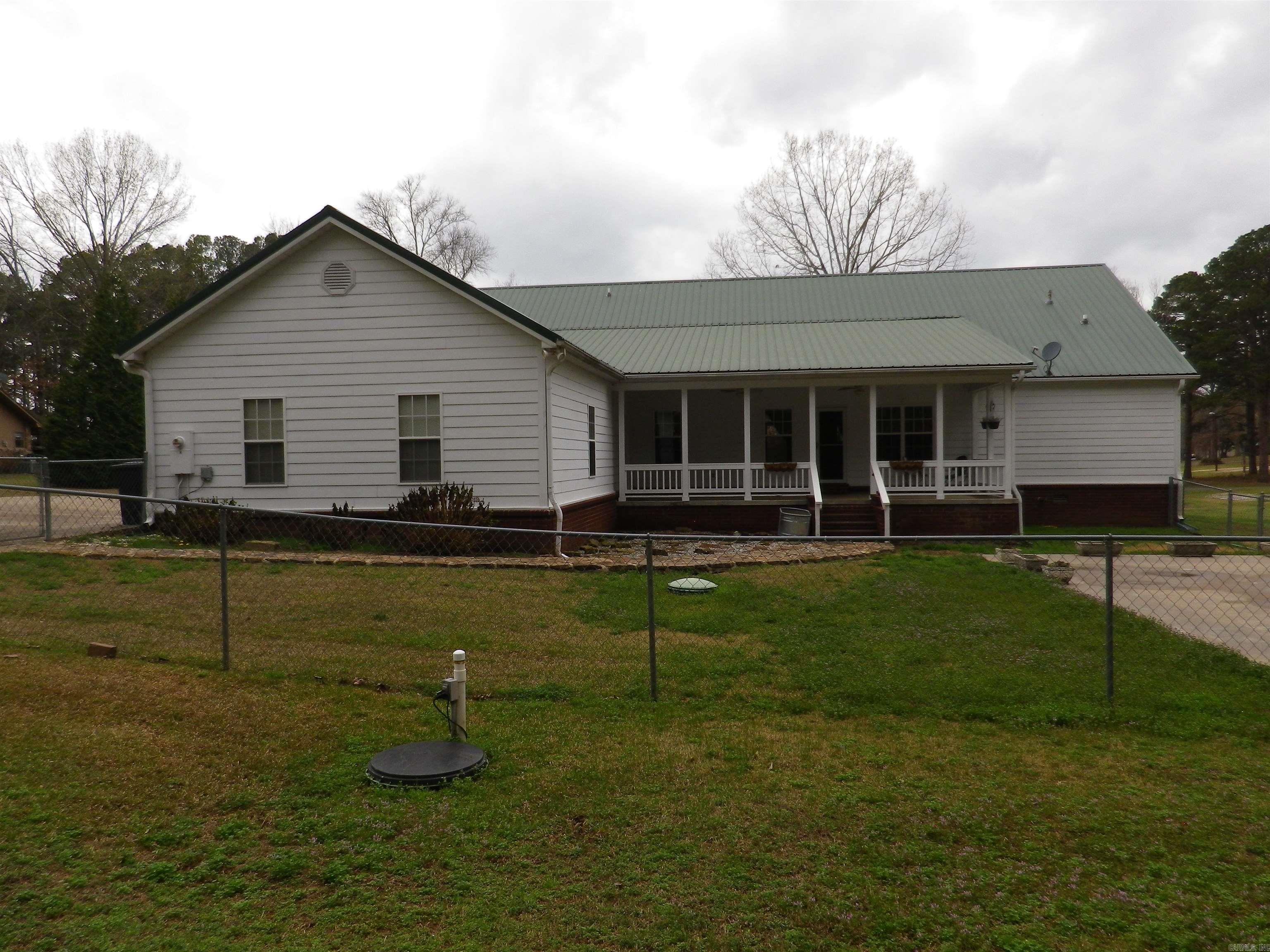55 LOCHLAND  Greers Ferry, AR