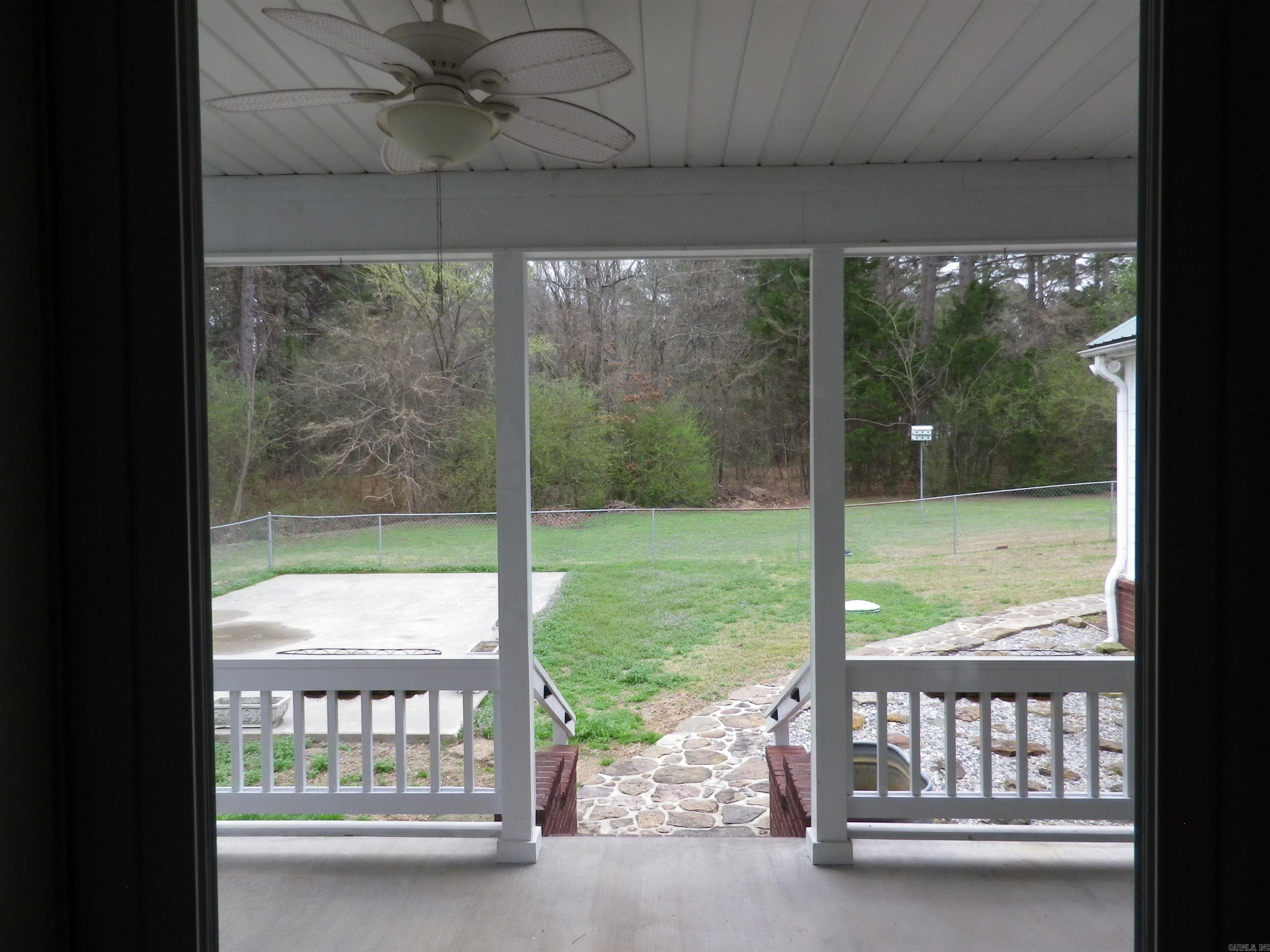 55 LOCHLAND  Greers Ferry, AR