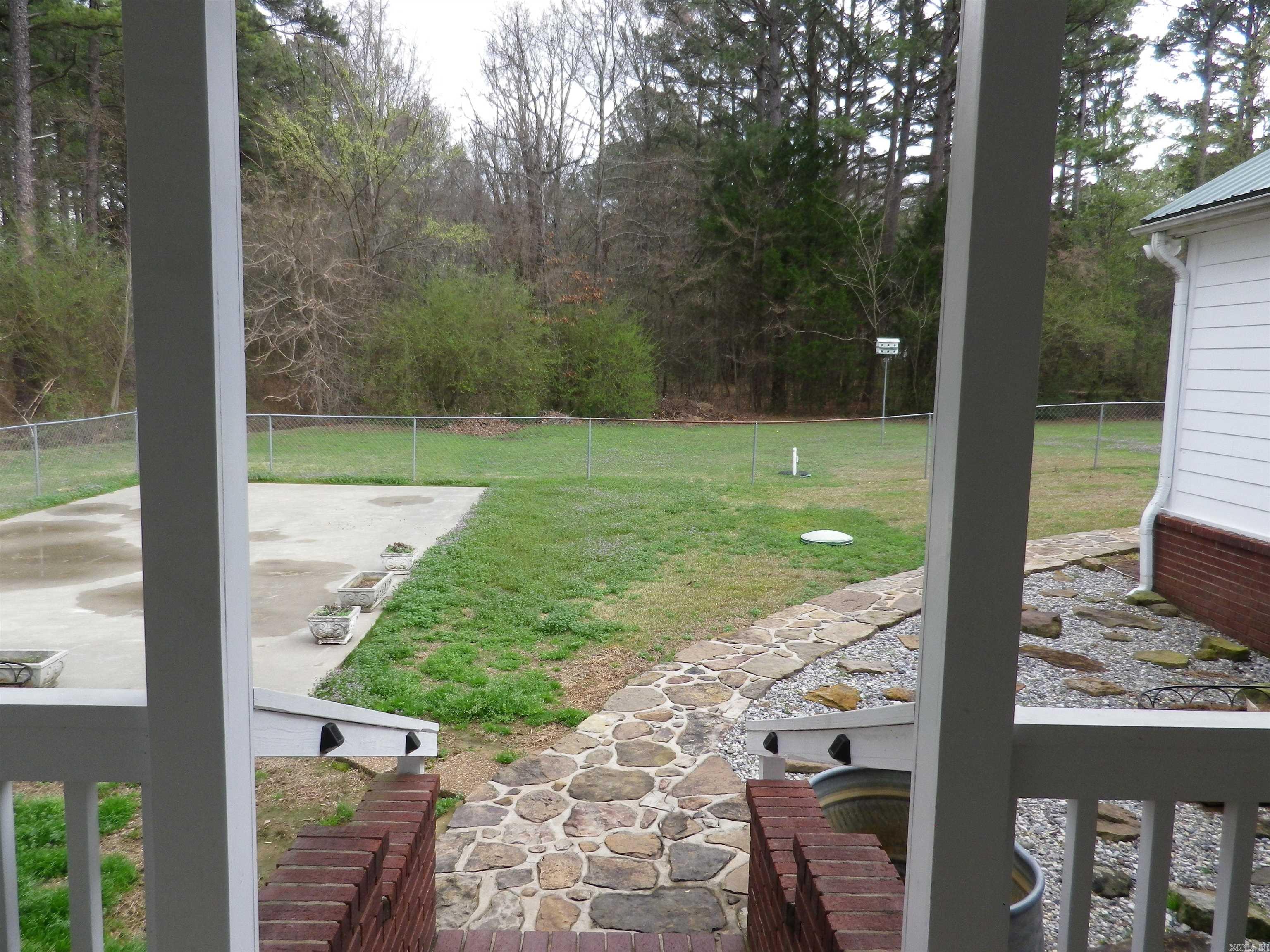 55 LOCHLAND Greers Ferry, AR 72067