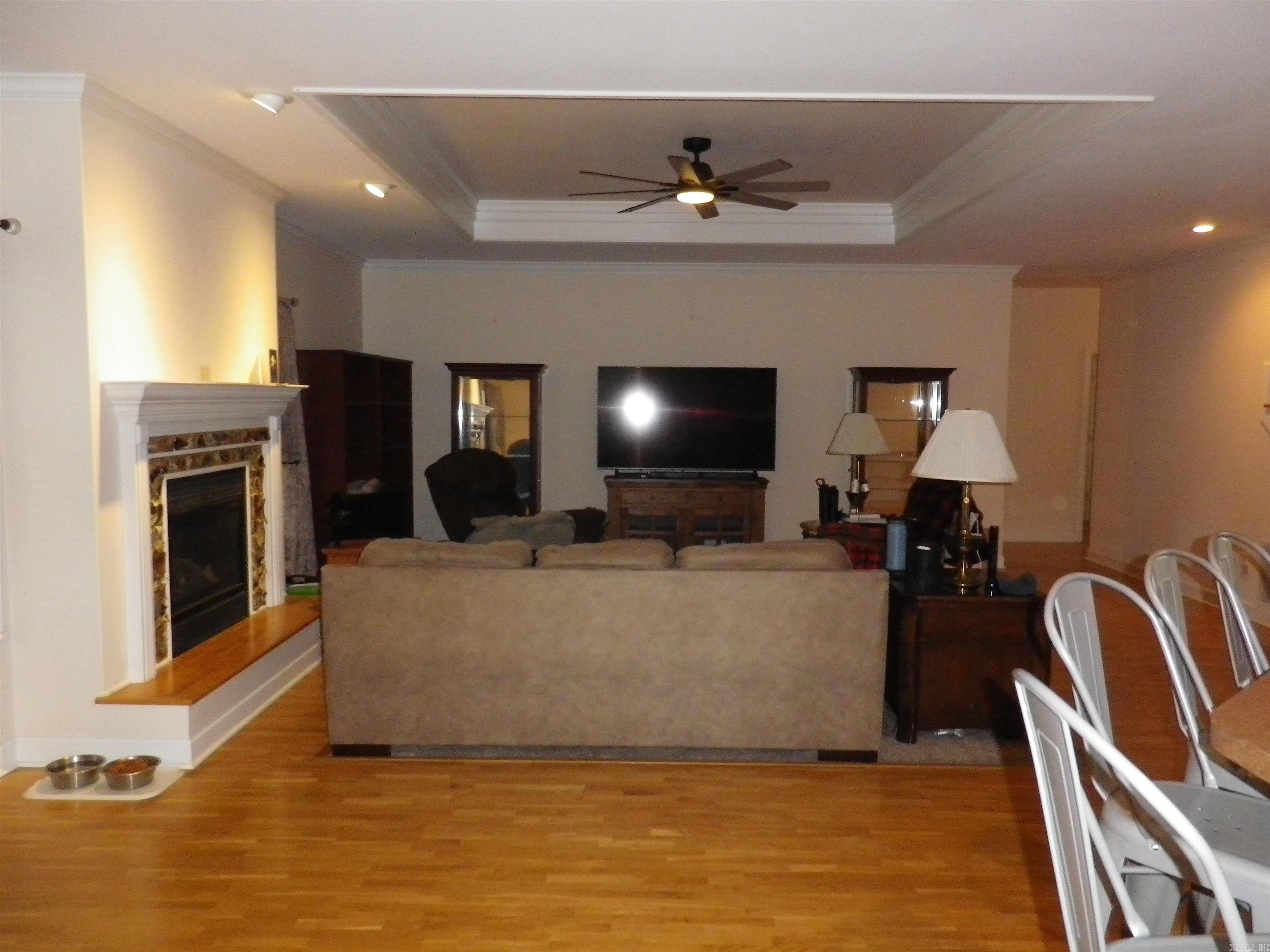 55 LOCHLAND Greers Ferry, AR 72067