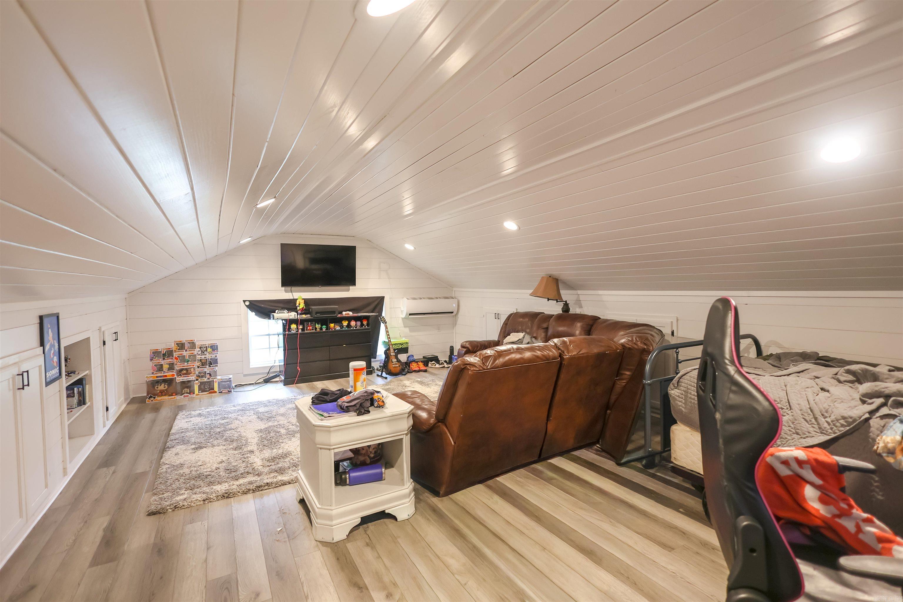 114 N Main  Amity, AR