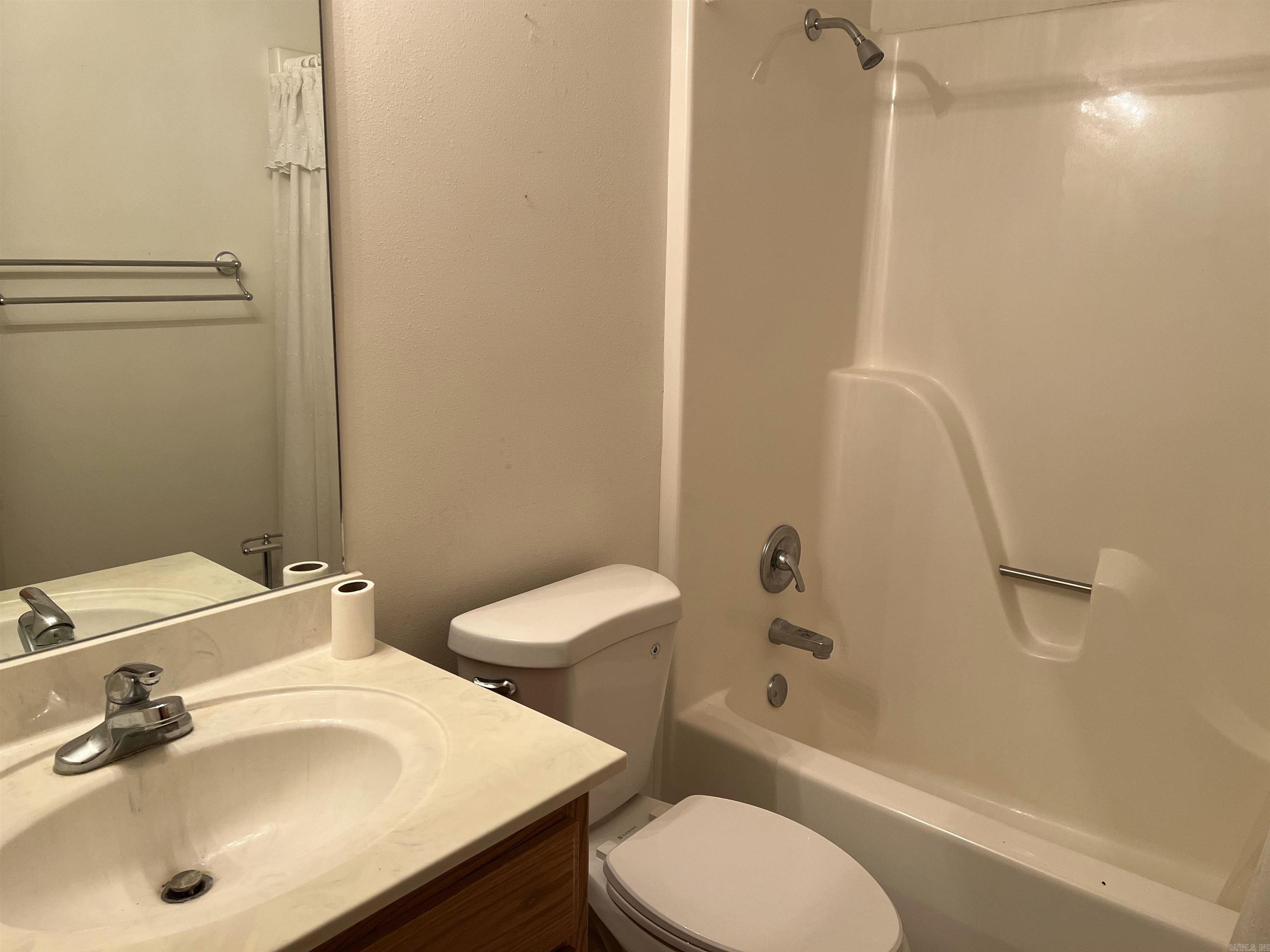 1426 CR 921  Alpena, AR