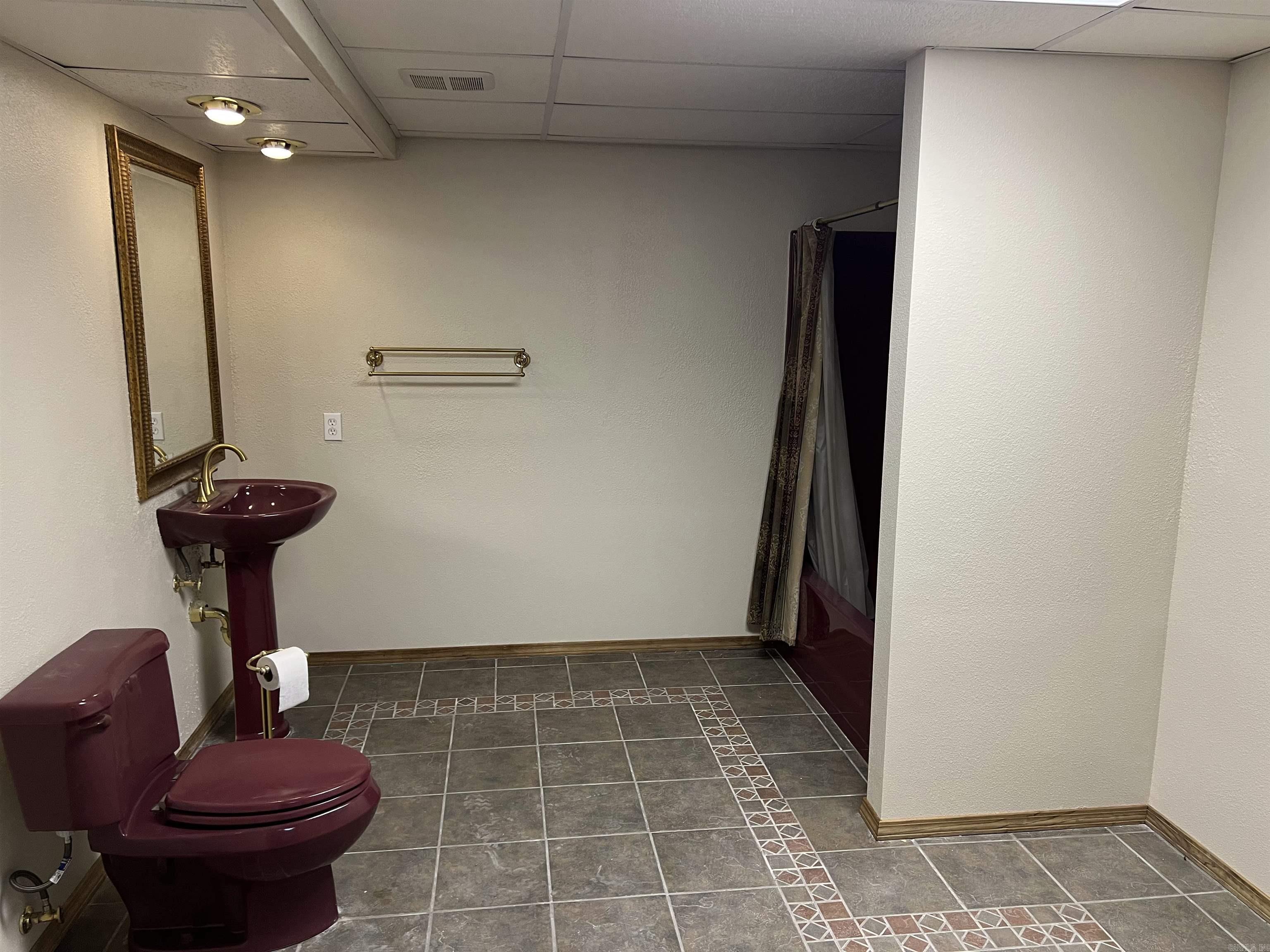 1426 CR 921  Alpena, AR