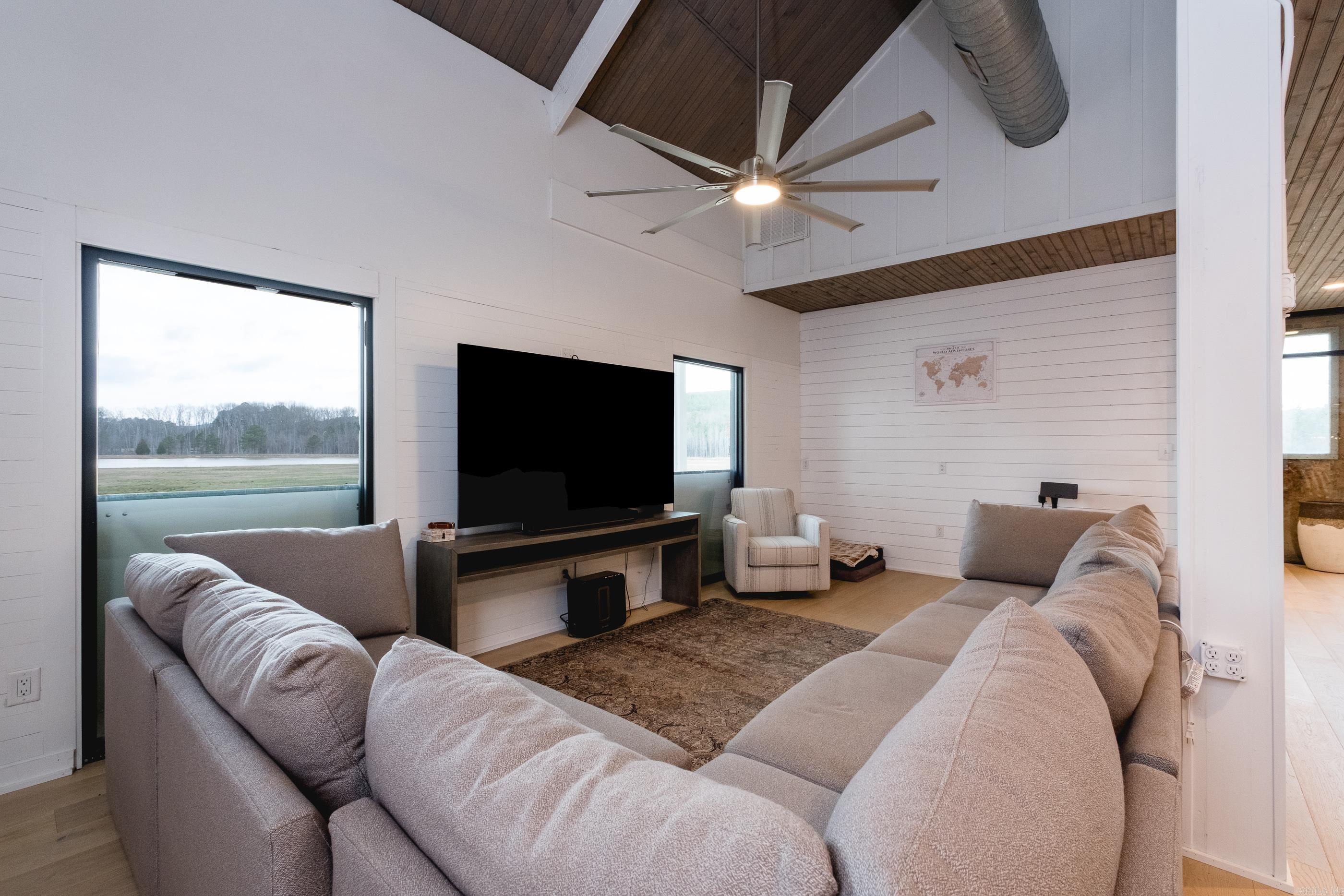 19901 Highway 300  Roland, AR