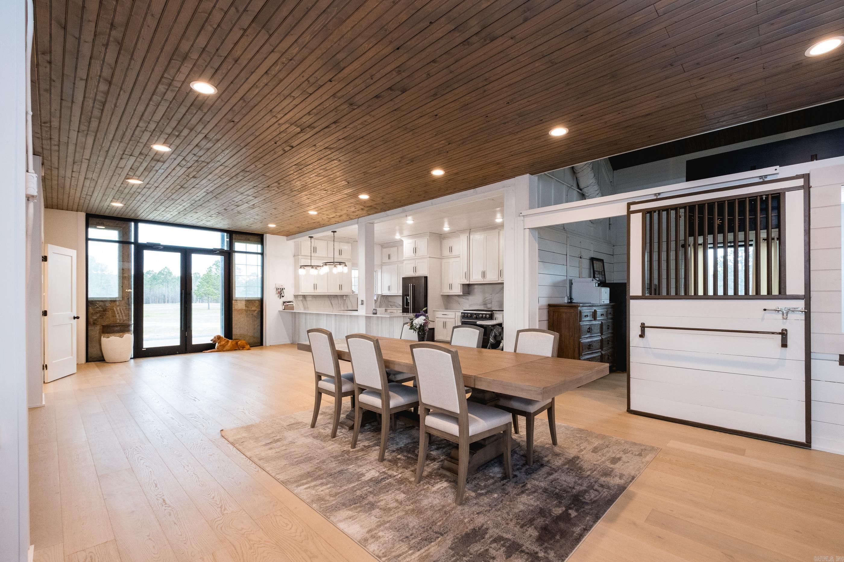 19901 Highway 300 Roland, AR 72135