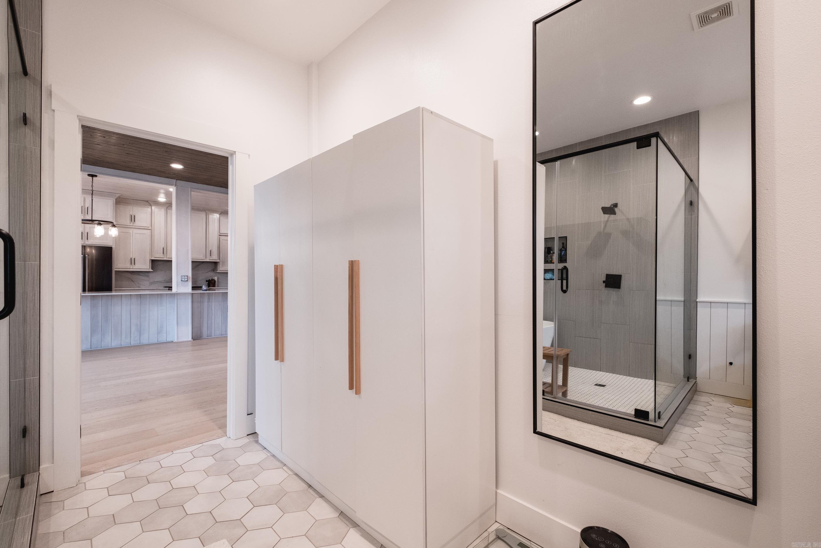 19901 Highway 300  Roland, AR